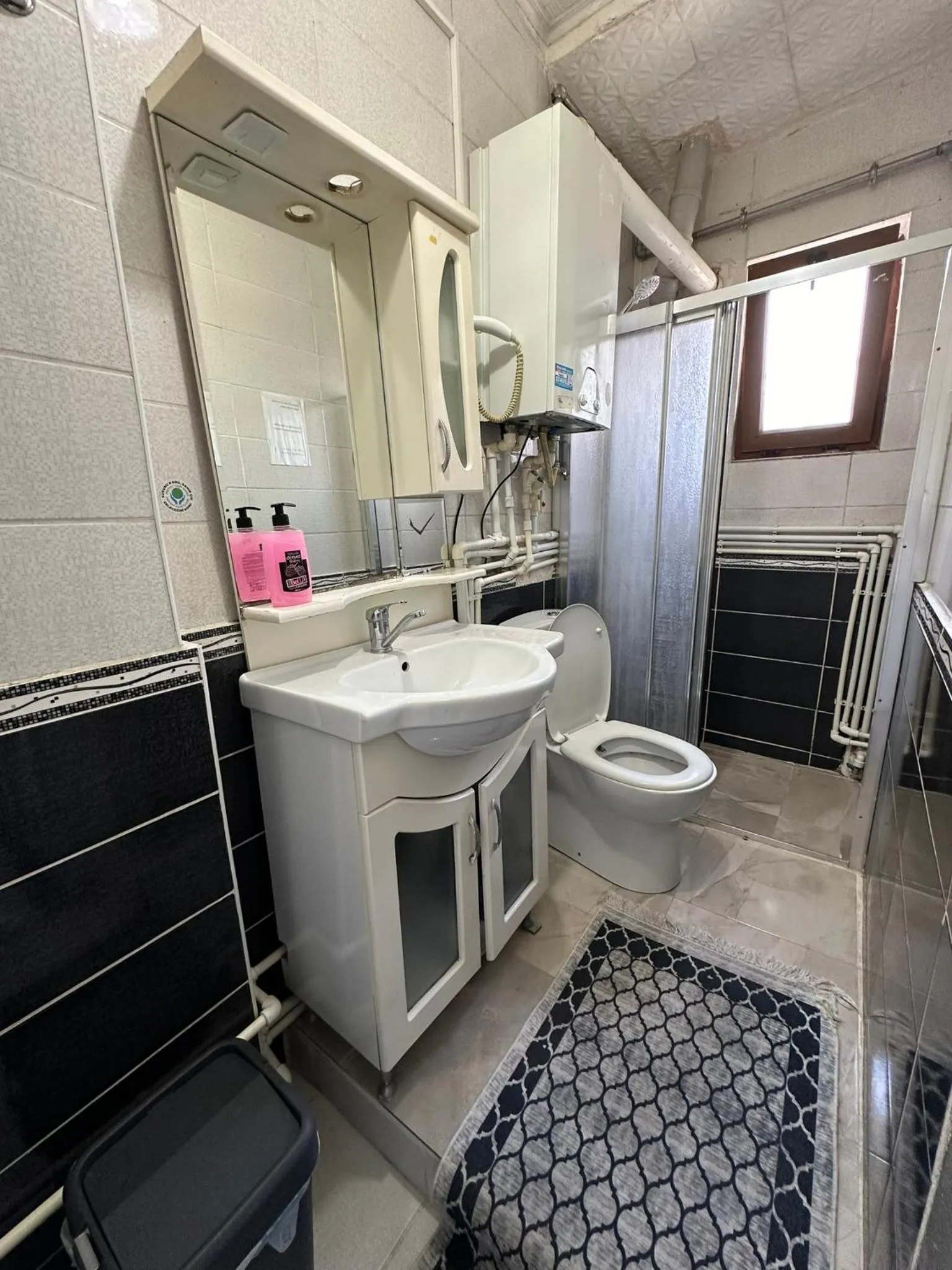 Shower in Apart La Mia