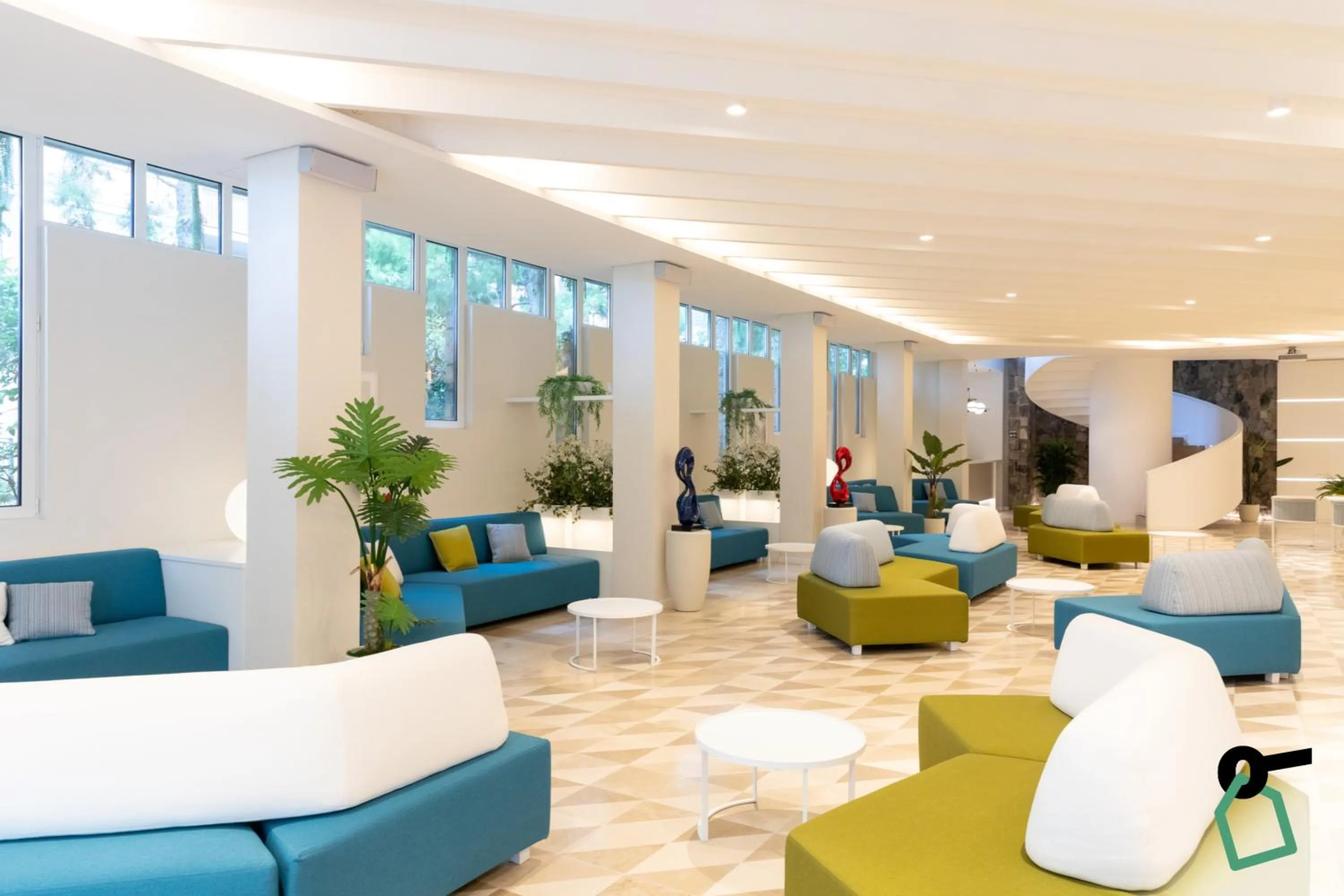 Lounge or bar in HOTIDAY Room Collection - Sorrento