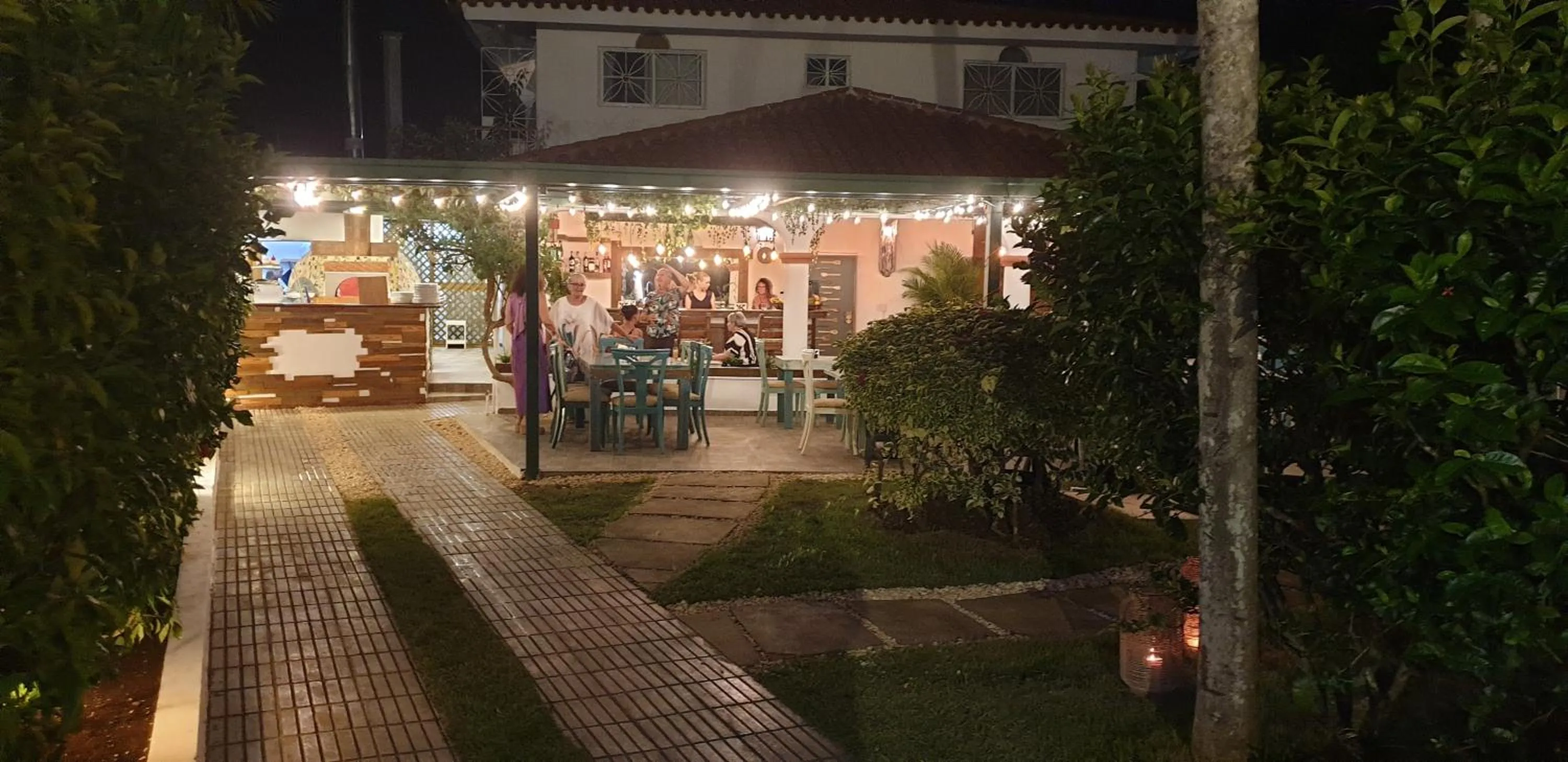 Restaurant/places to eat in PLAYA BLANCA BED AND BREAKFAST