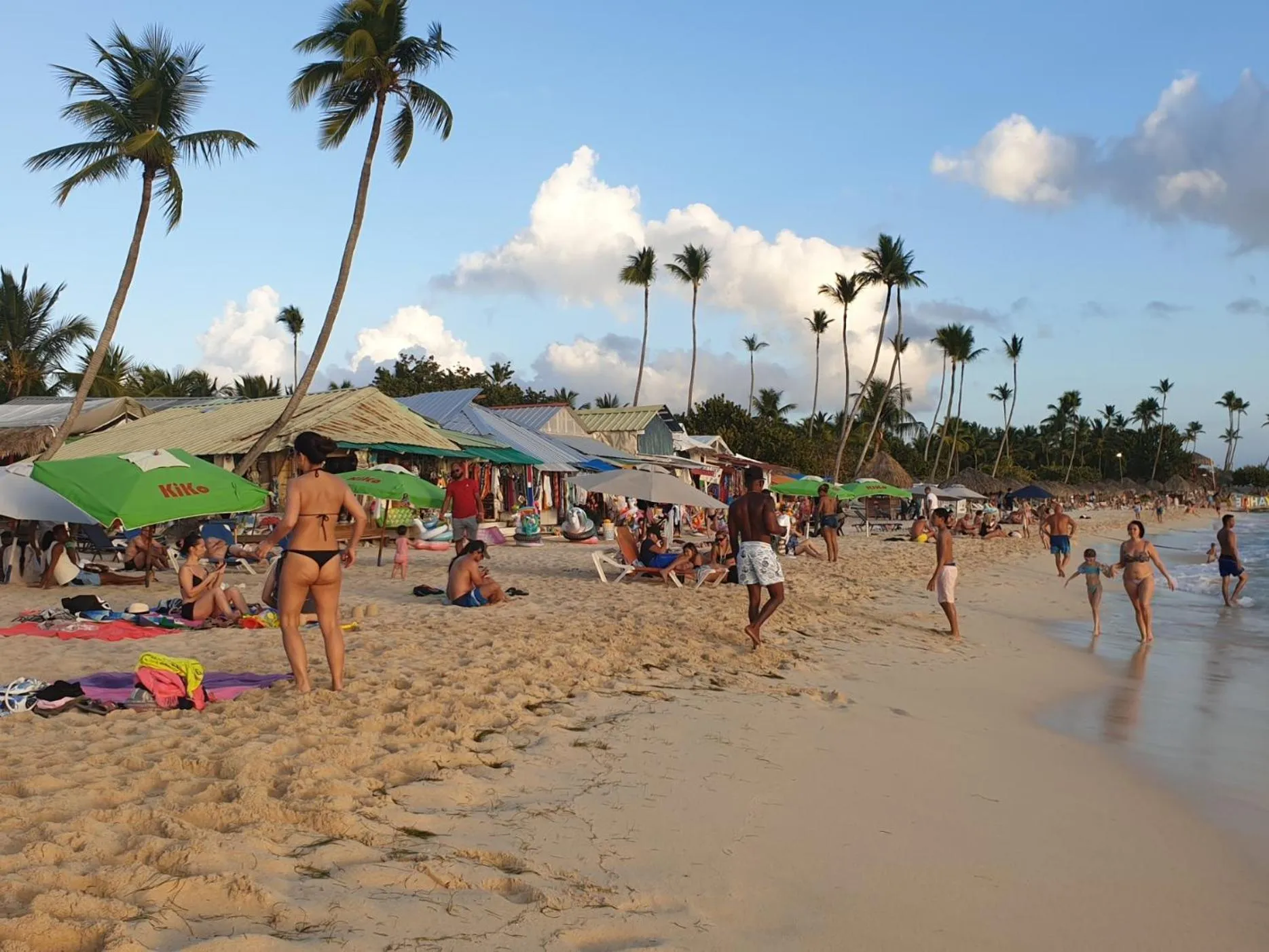 People in PLAYA BLANCA BED AND BREAKFAST