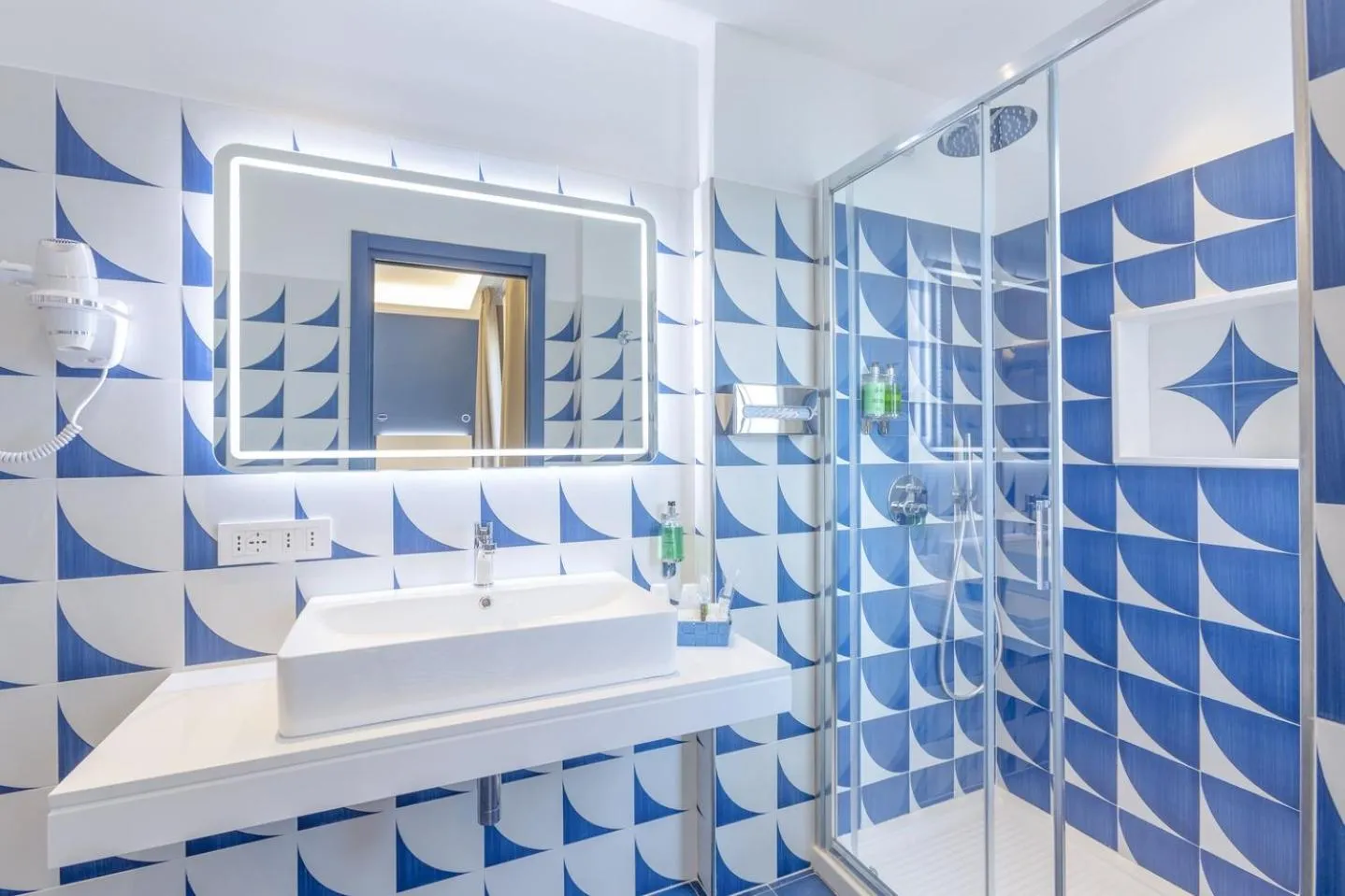 Bathroom in Hotel Central Wellness