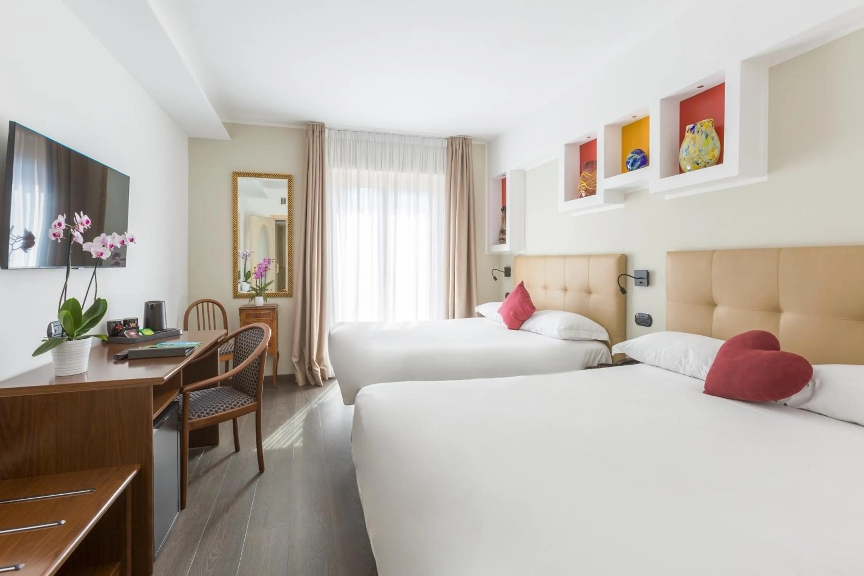 Bedroom, Bed in Hotel Central Wellness