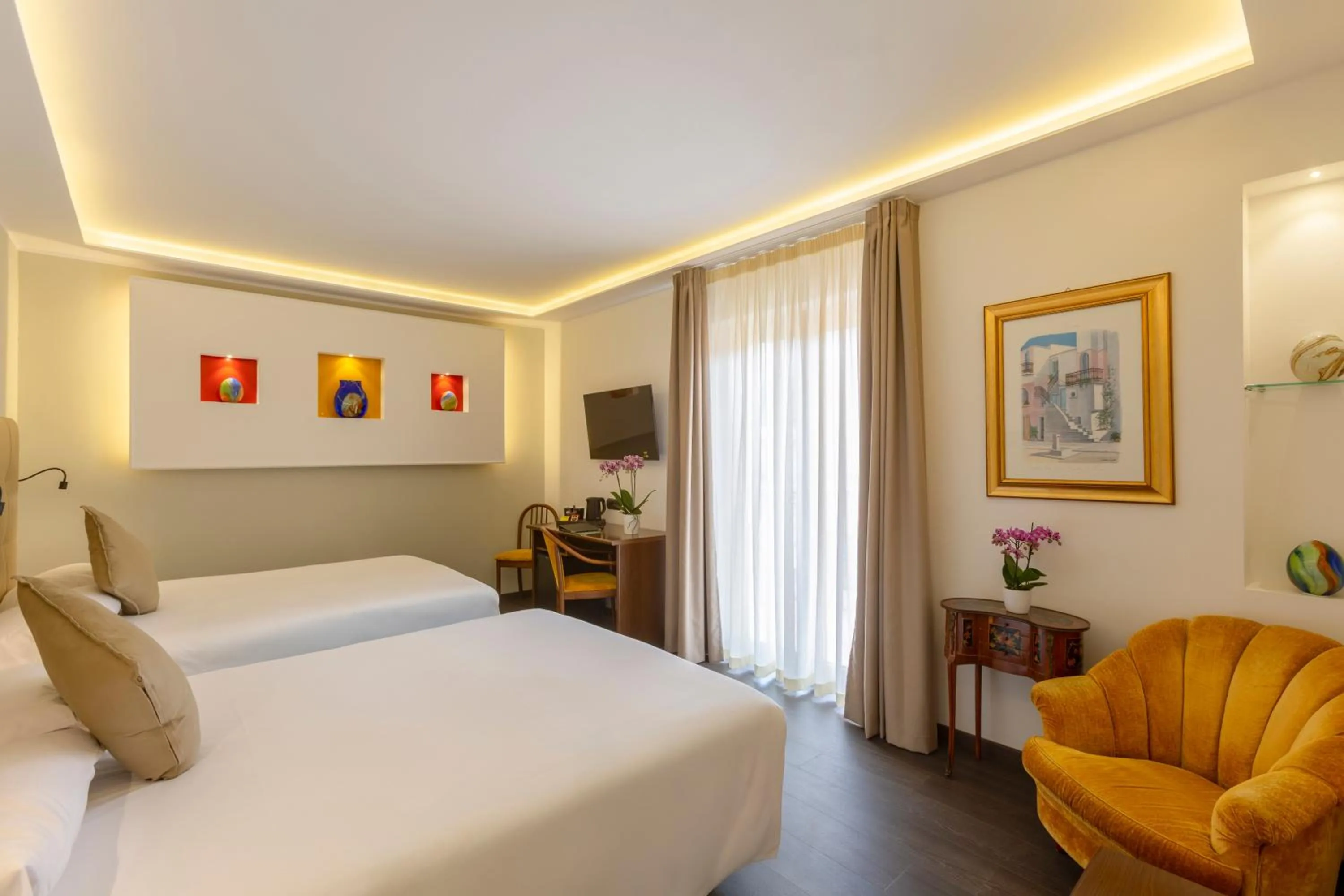 Bedroom, Bed in Hotel Central Wellness