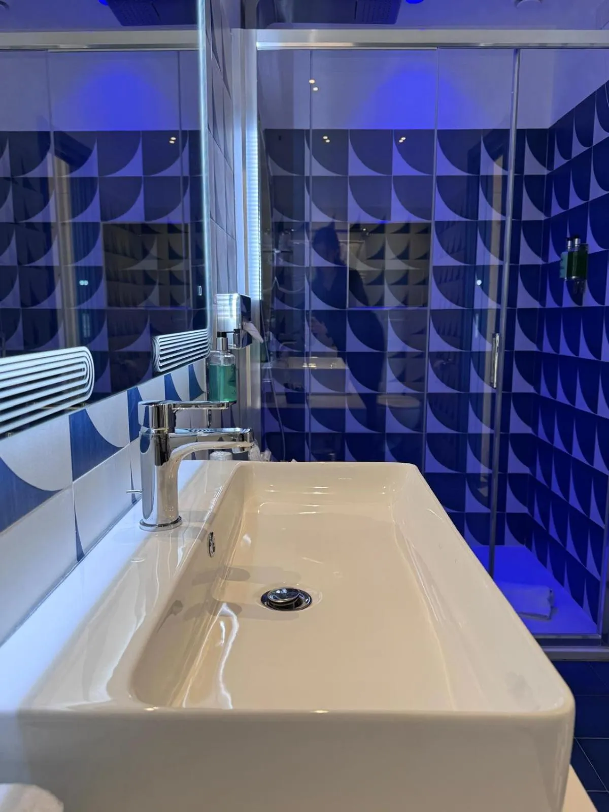 Bathroom in Hotel Central Wellness