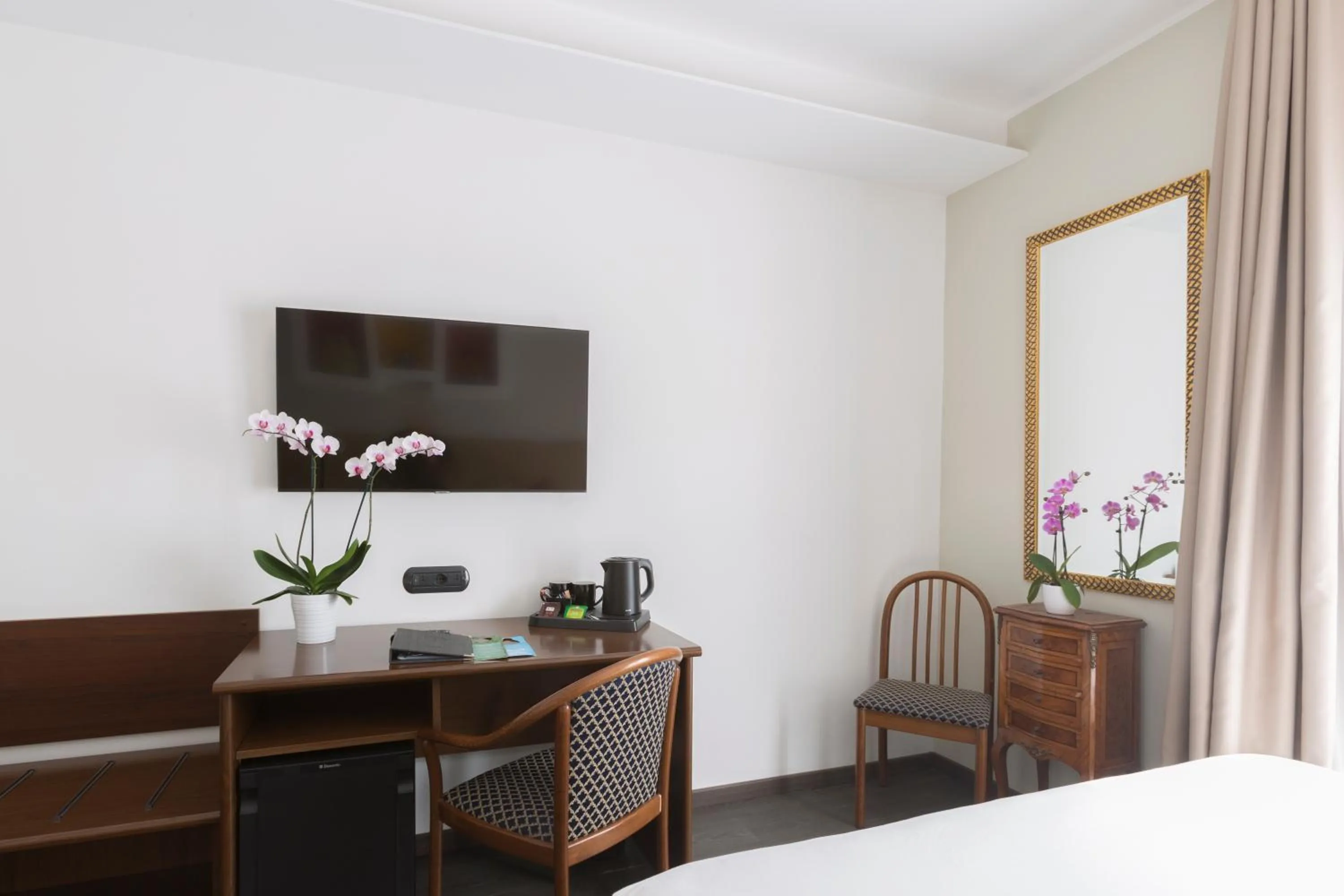 Bedroom in Hotel Central Wellness