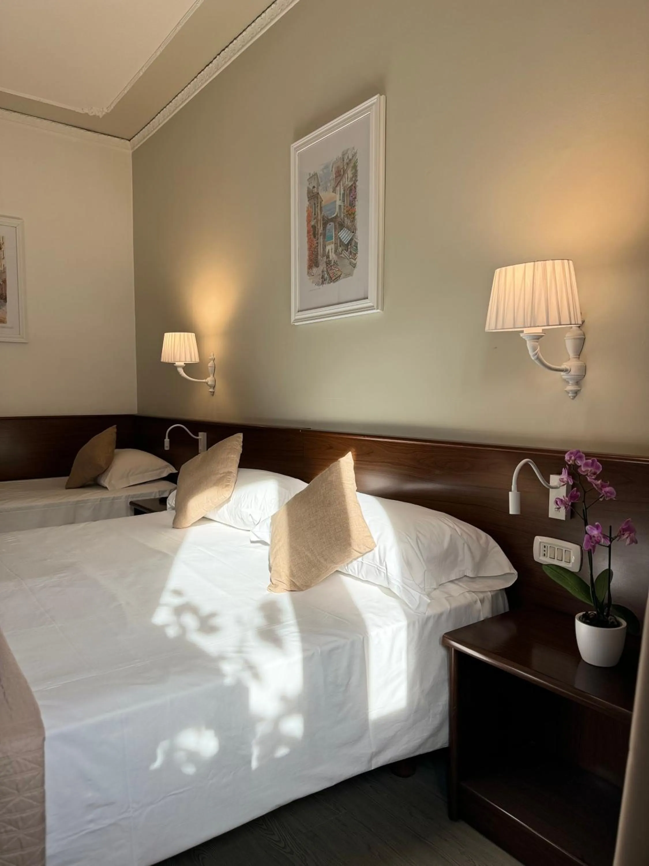 Bedroom, Bed in Hotel Central Wellness