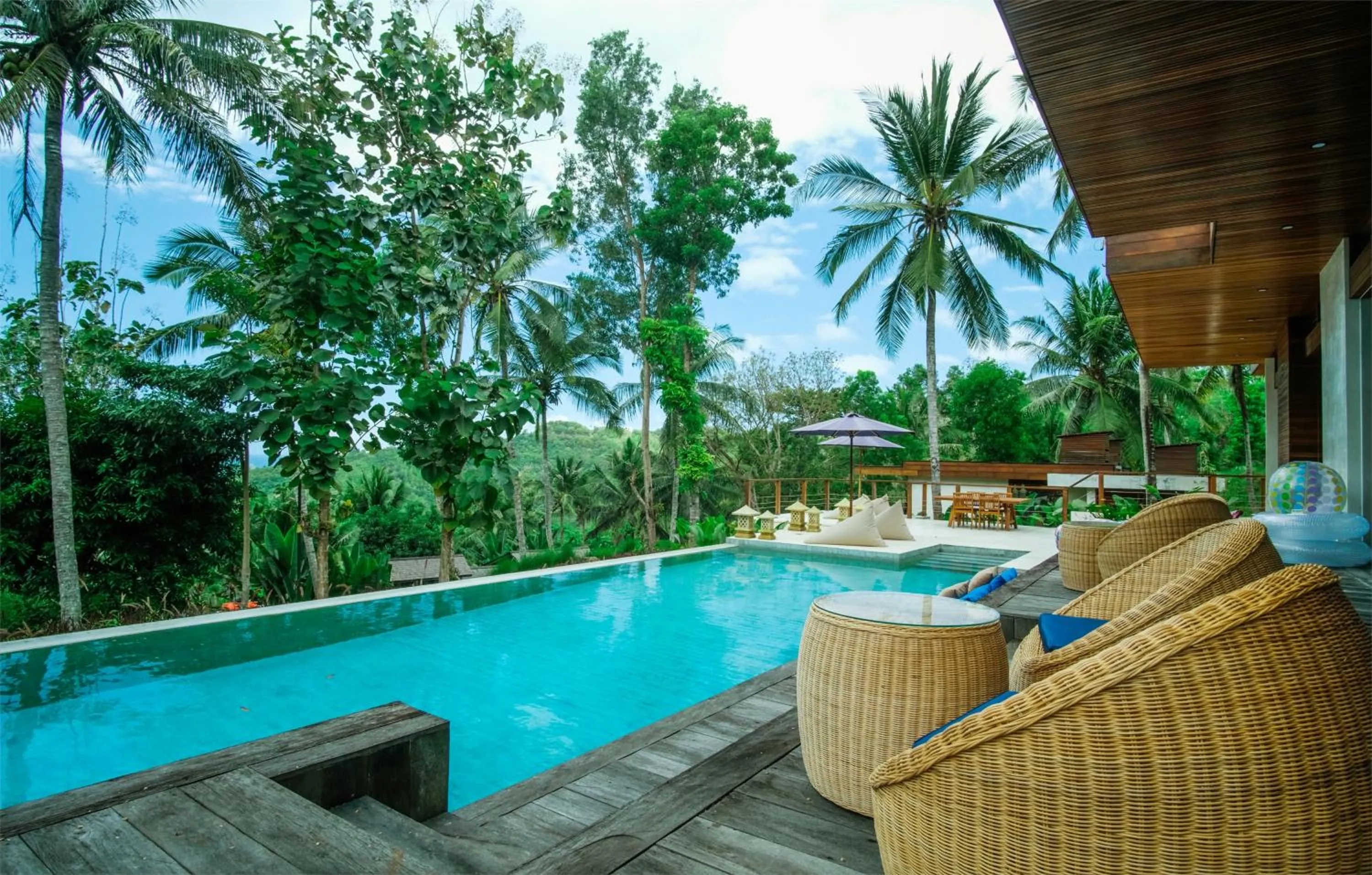 Swimming pool in EMHILL Estate Lombok