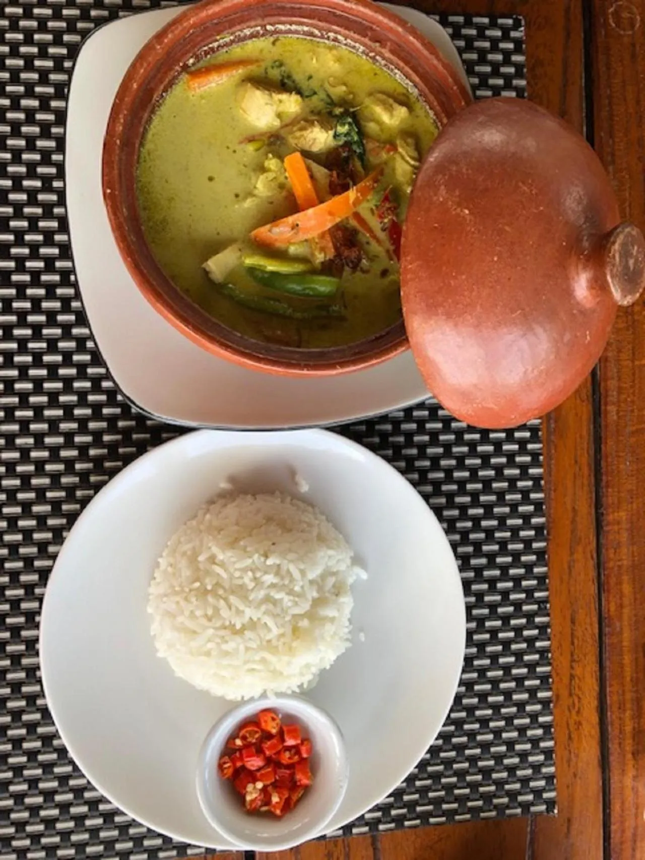 Food in EMHILL Estate Lombok