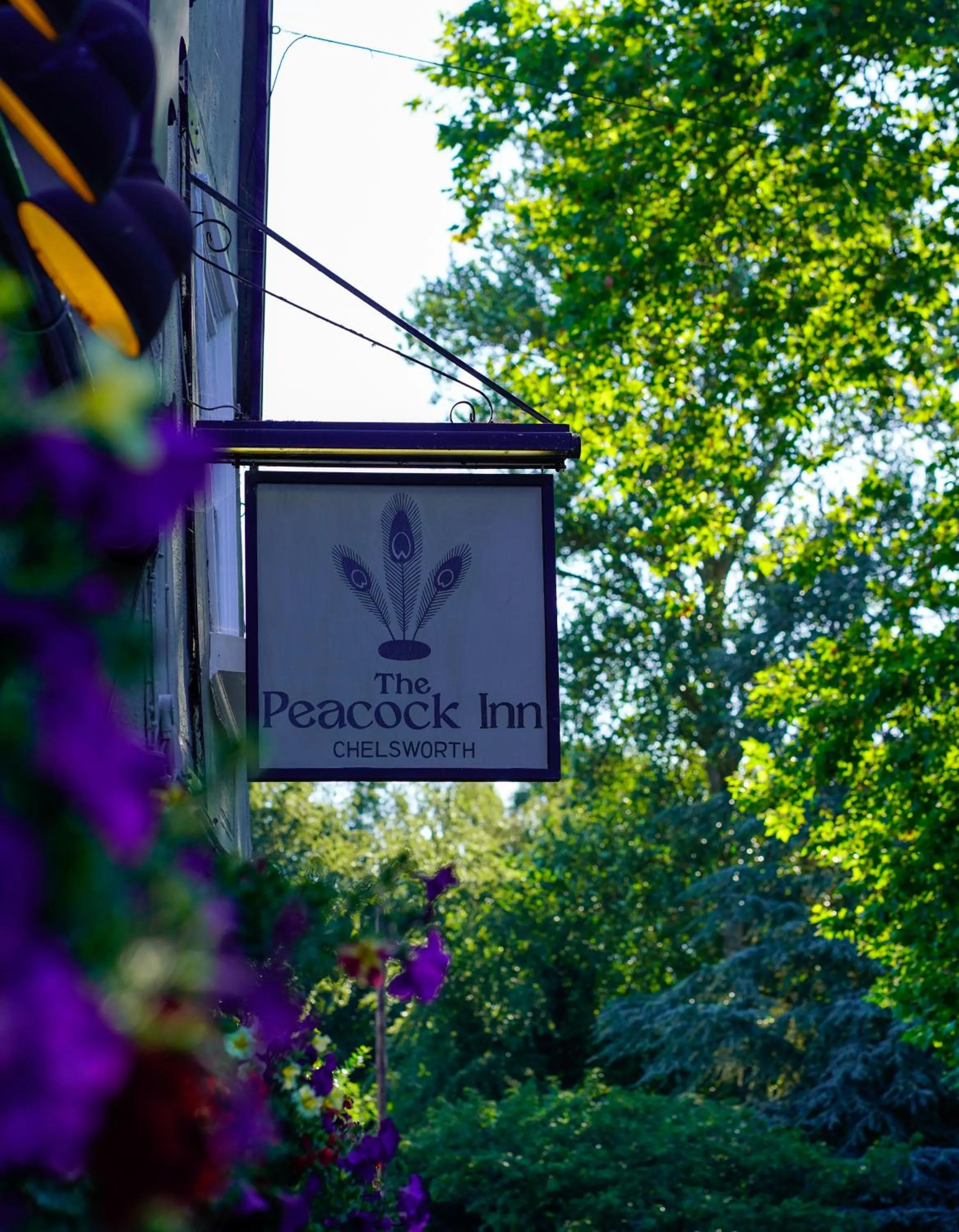 Logo/Certificate/Sign in The Peacock Inn
