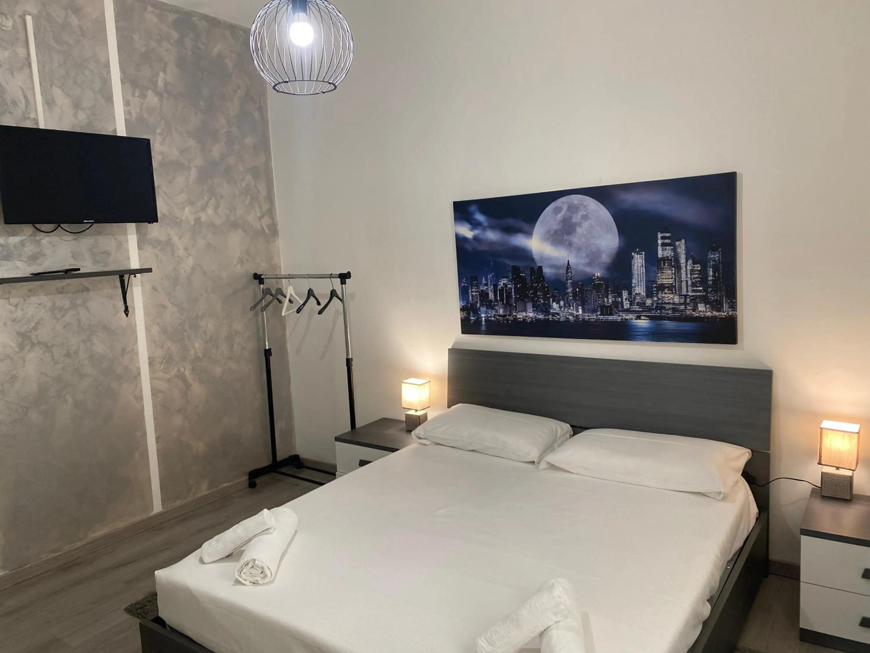 Classic Triple Room in Zola Centro