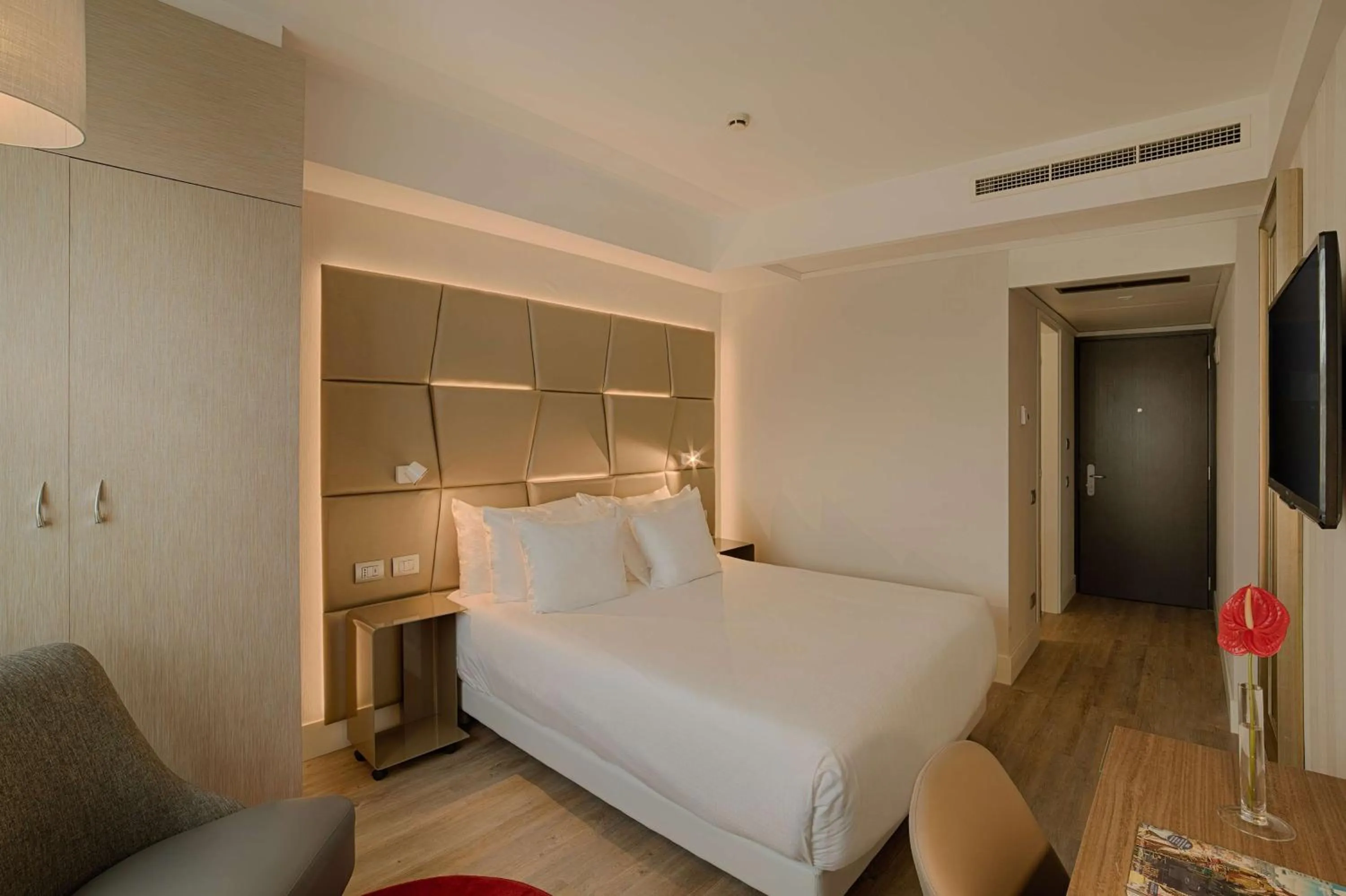 Bedroom, Bed in NH Collection Roma Centro