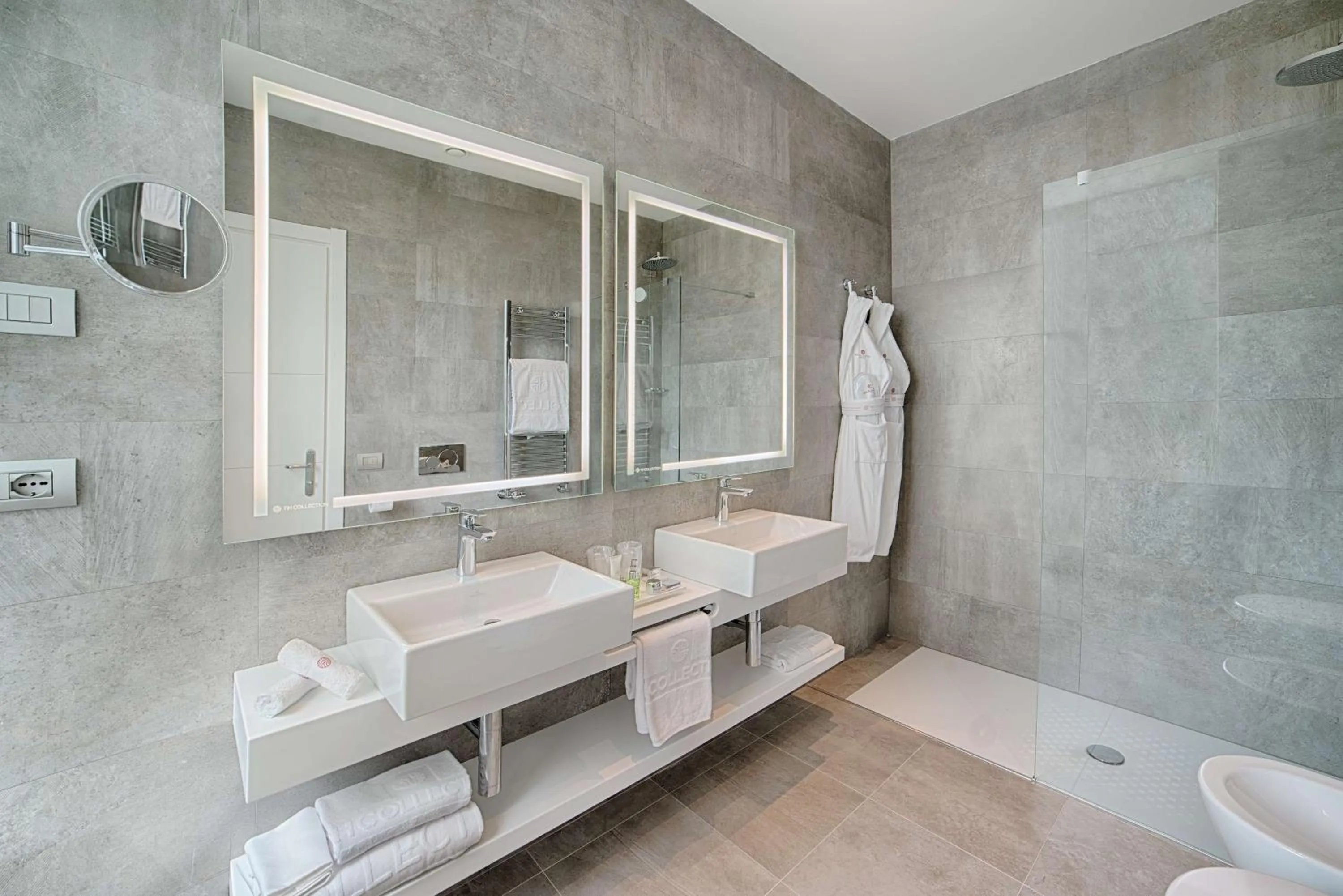 Bathroom in NH Collection Roma Centro