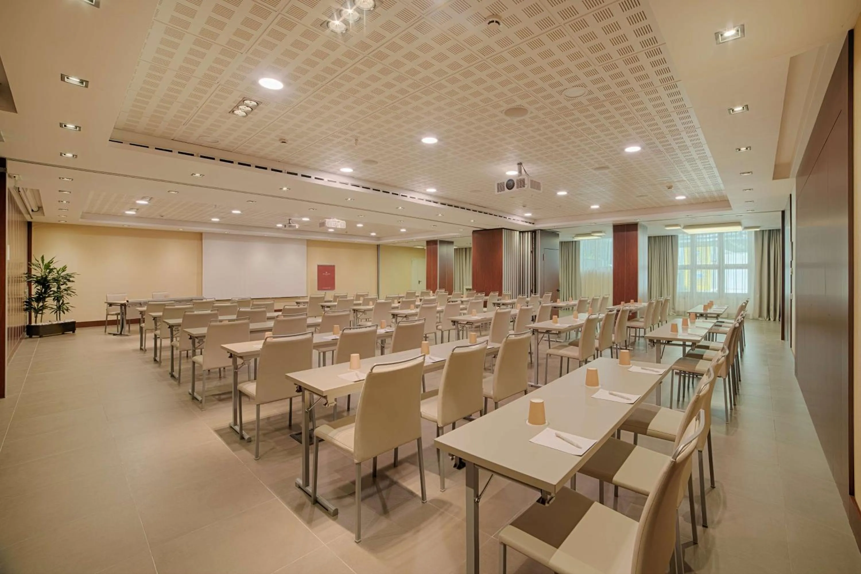 Meeting/conference room in NH Collection Roma Centro