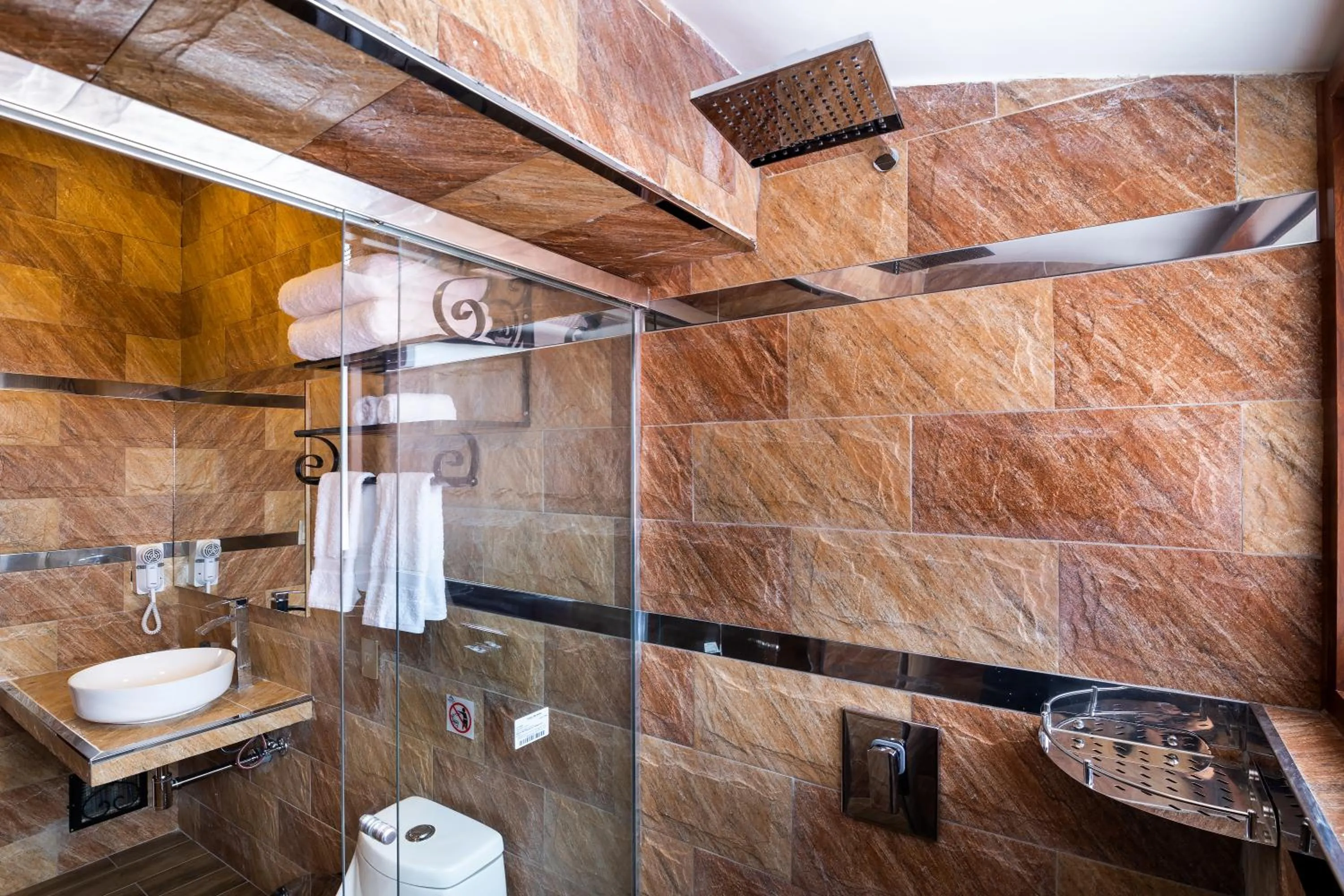 Bathroom in Hotel Hacienda Cusco Centro Historico