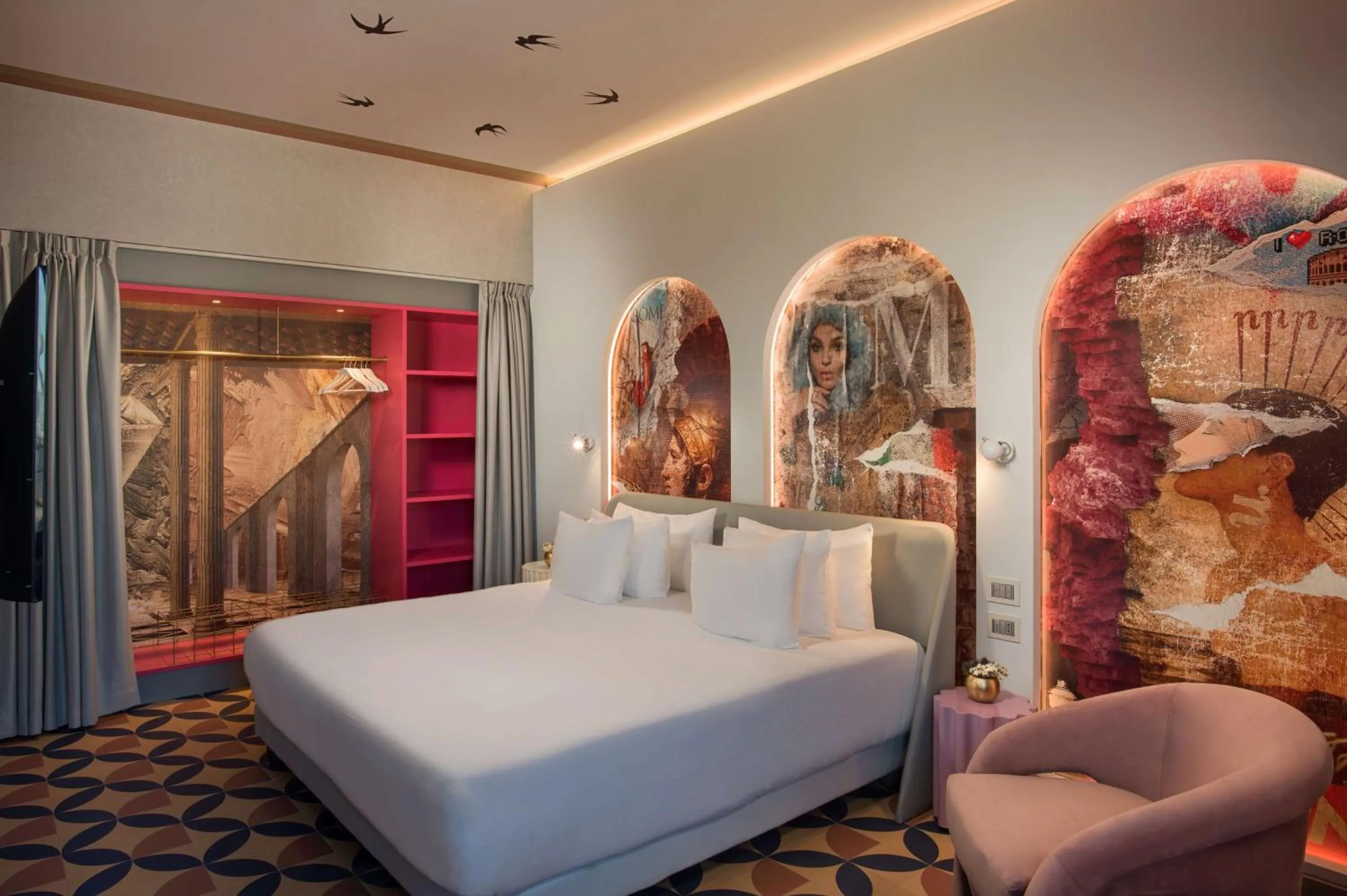 Photo of the whole room, Bed in nhow Roma