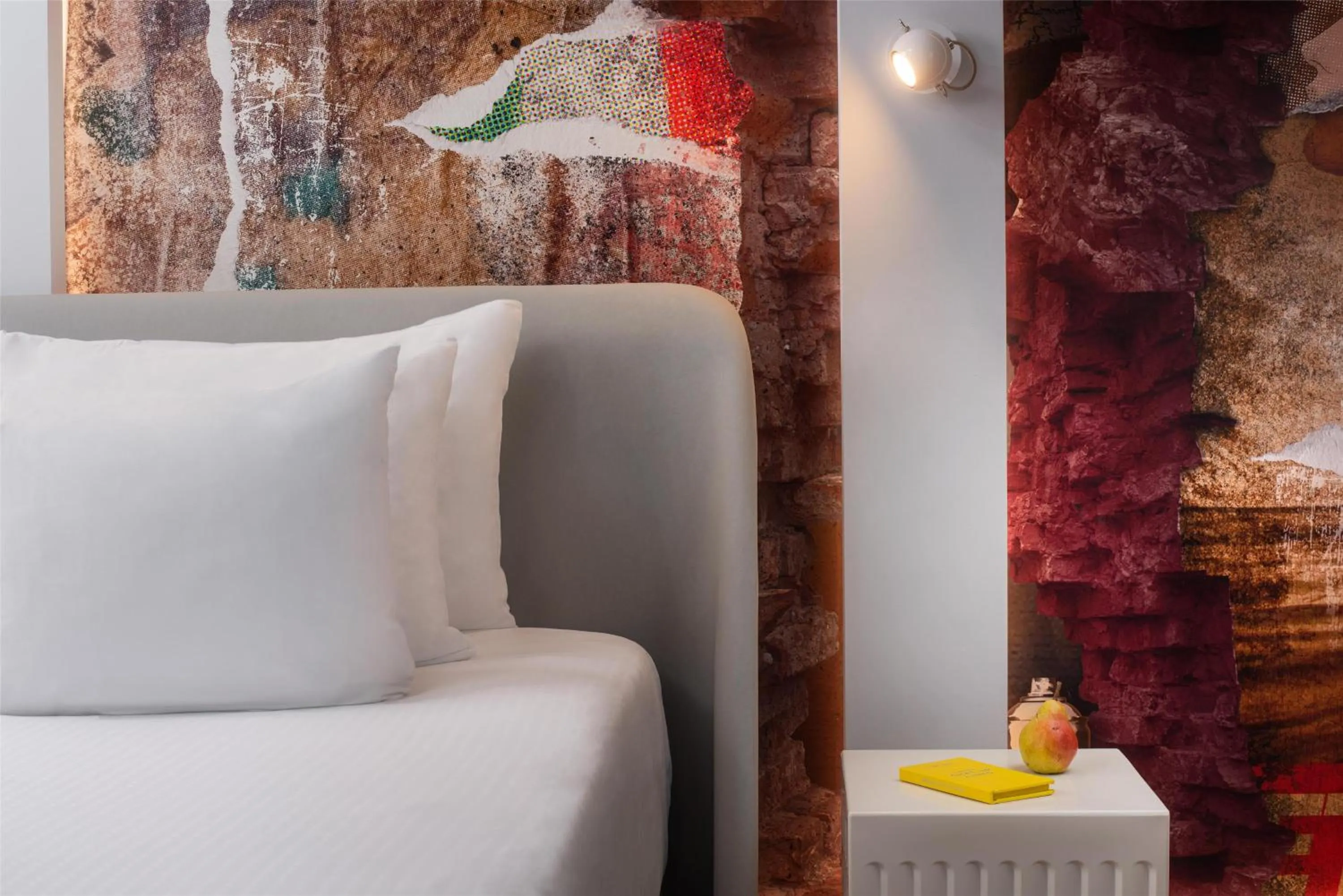 Photo of the whole room in nhow Roma