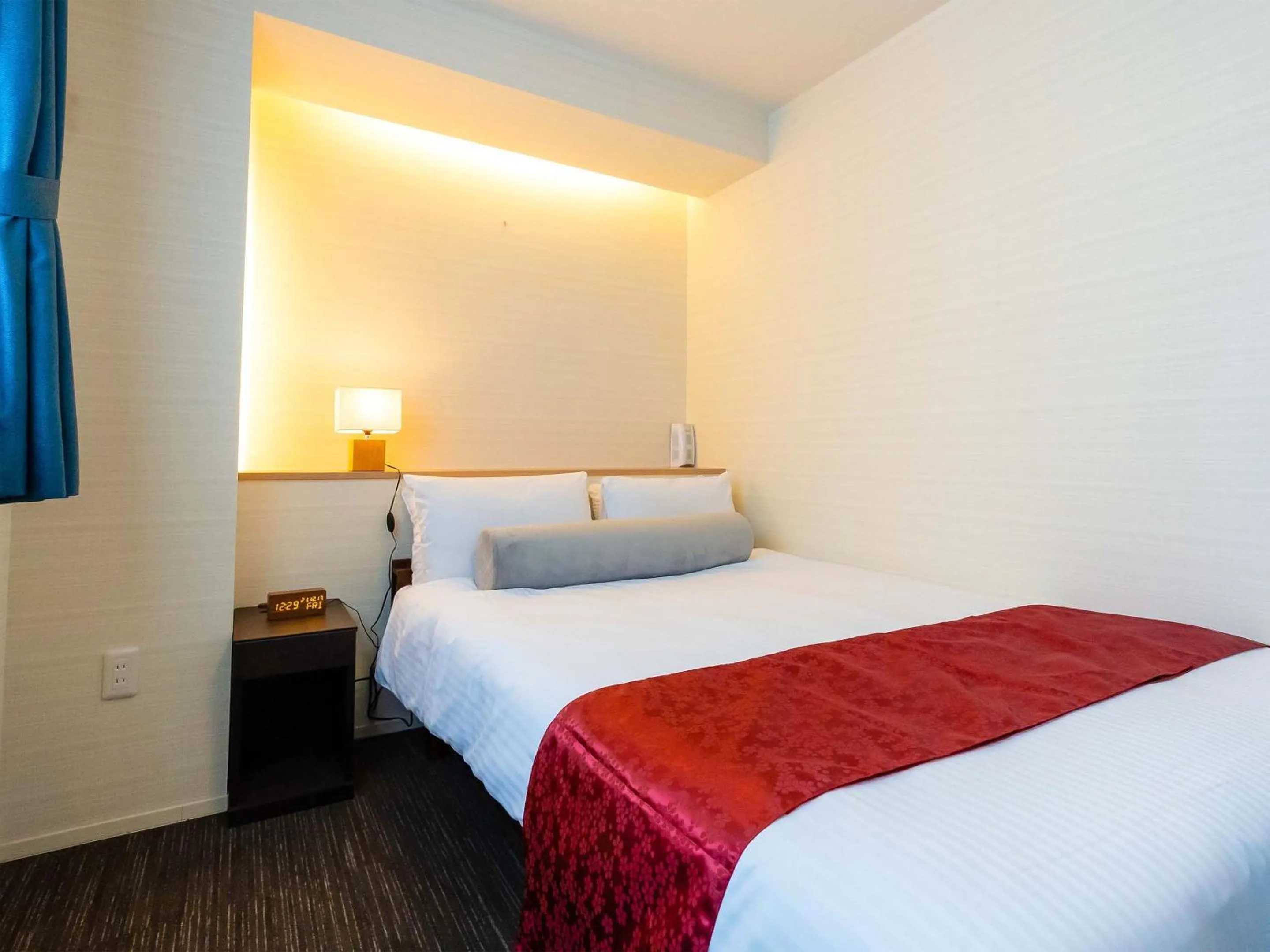 Bed in Kyoto inn Mio