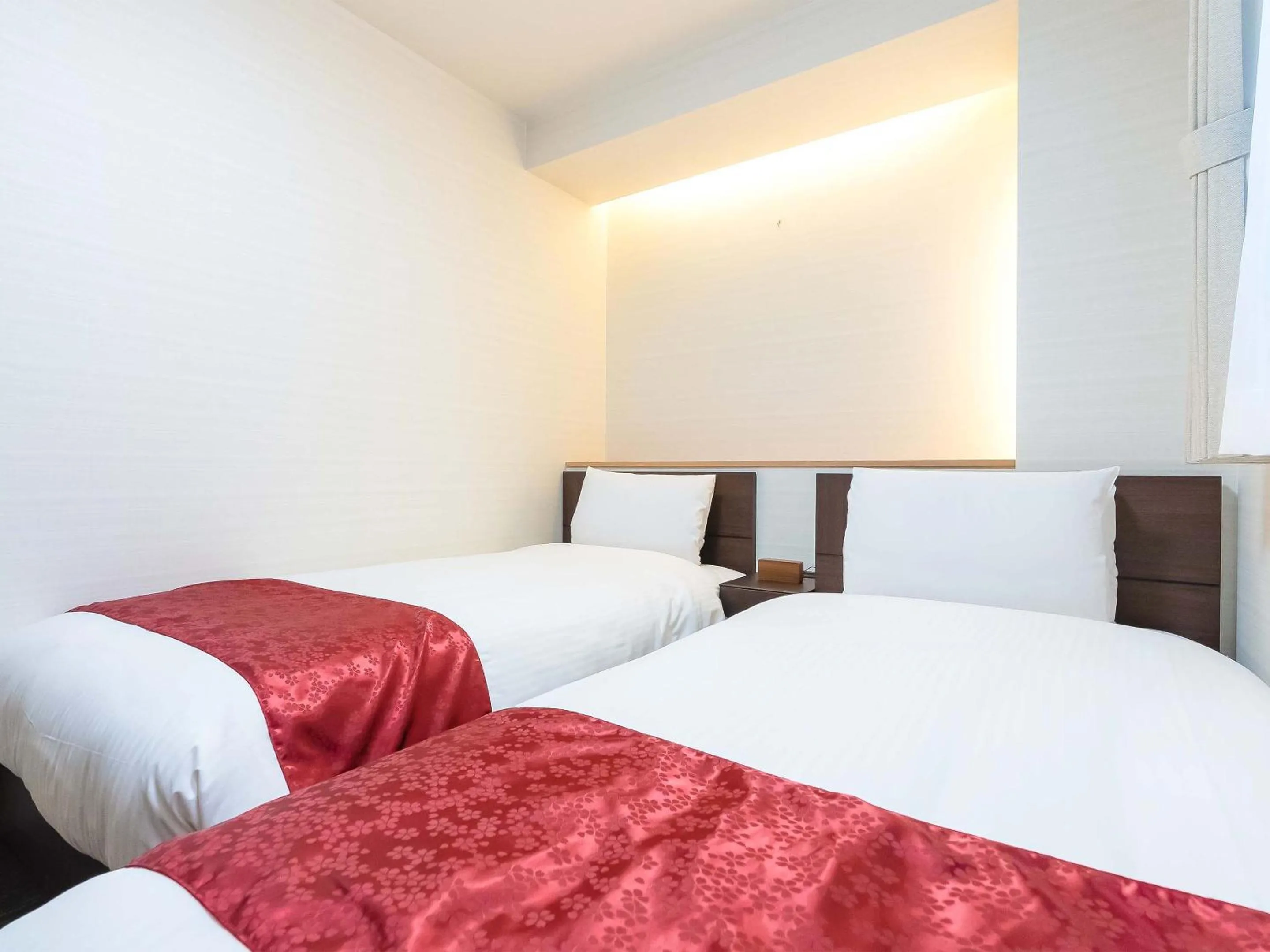 Bed in Kyoto inn Mio