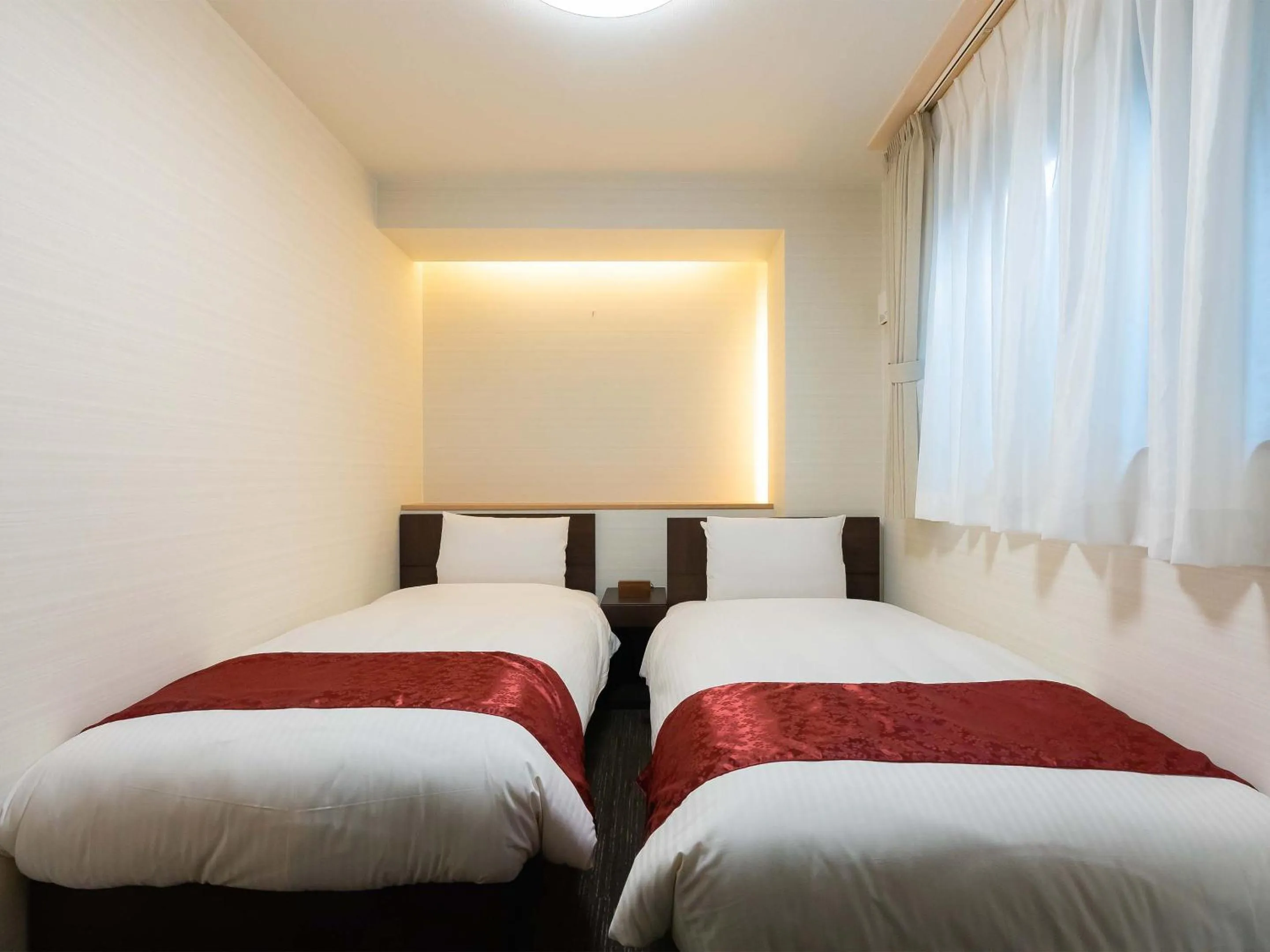 Photo of the whole room, Bed in Kyoto inn Mio