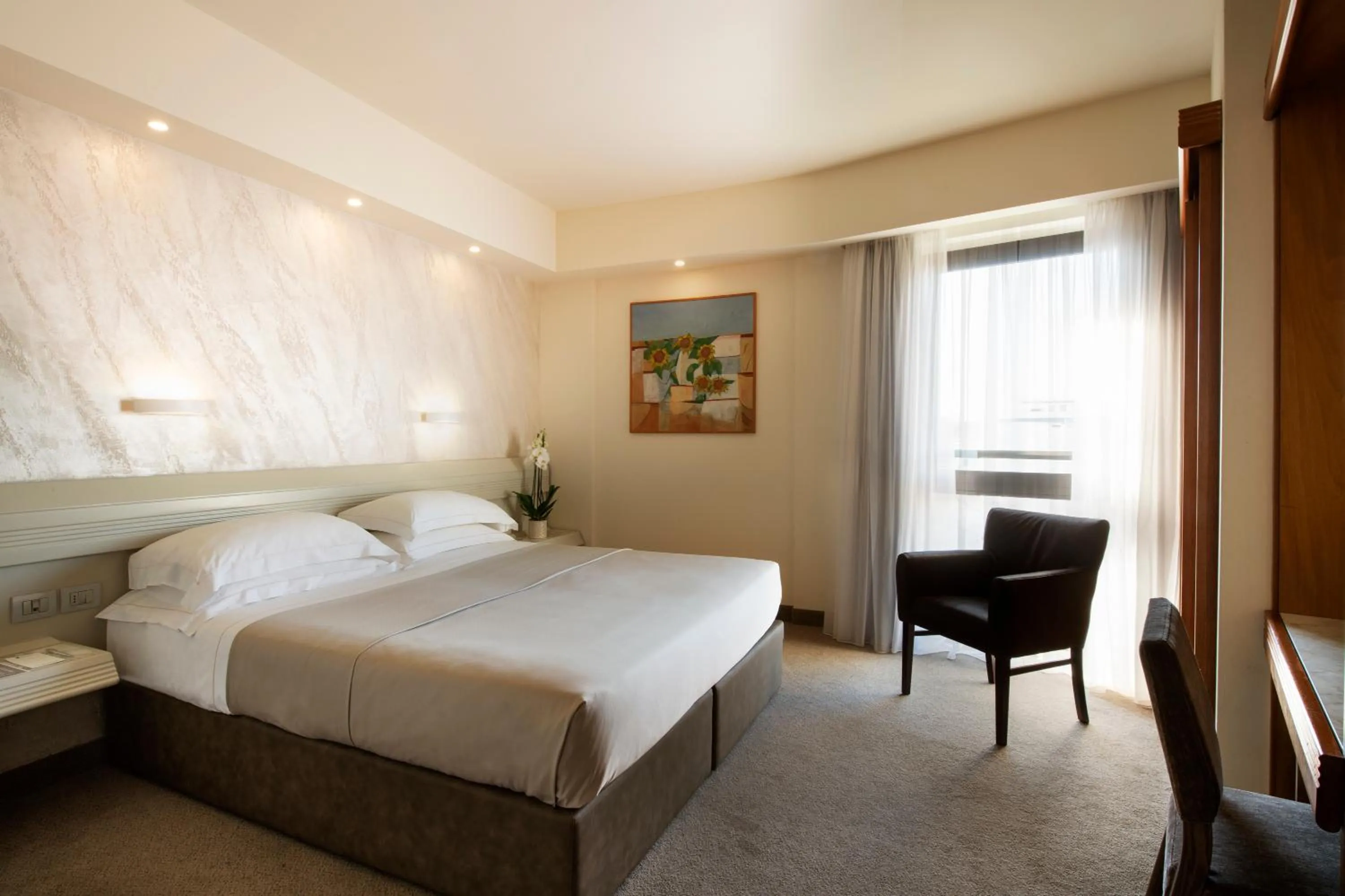 Bedroom, Bed in Hotel Grifone Firenze - Meetings & Spa