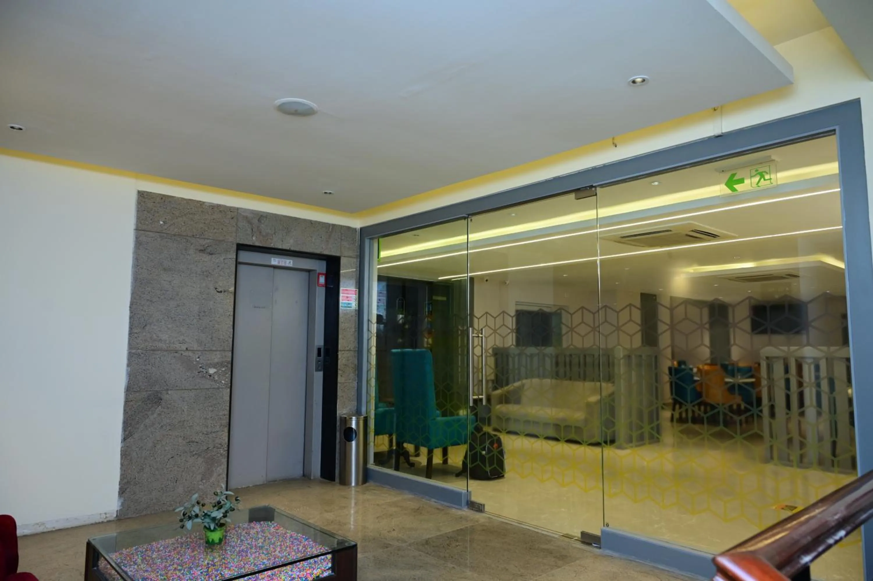 Facade/entrance in Sterling Keys by TGI