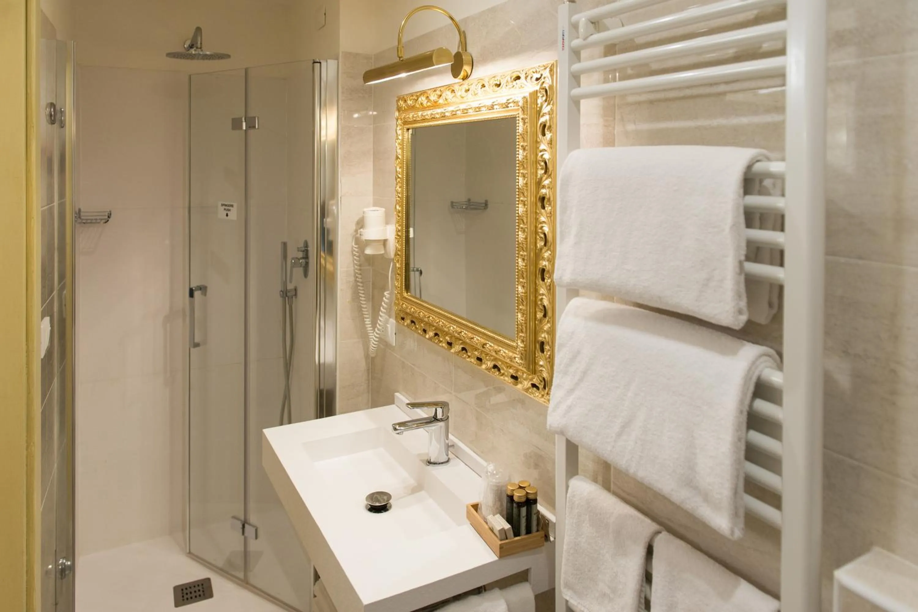 Shower in Locanda Ca' Zose