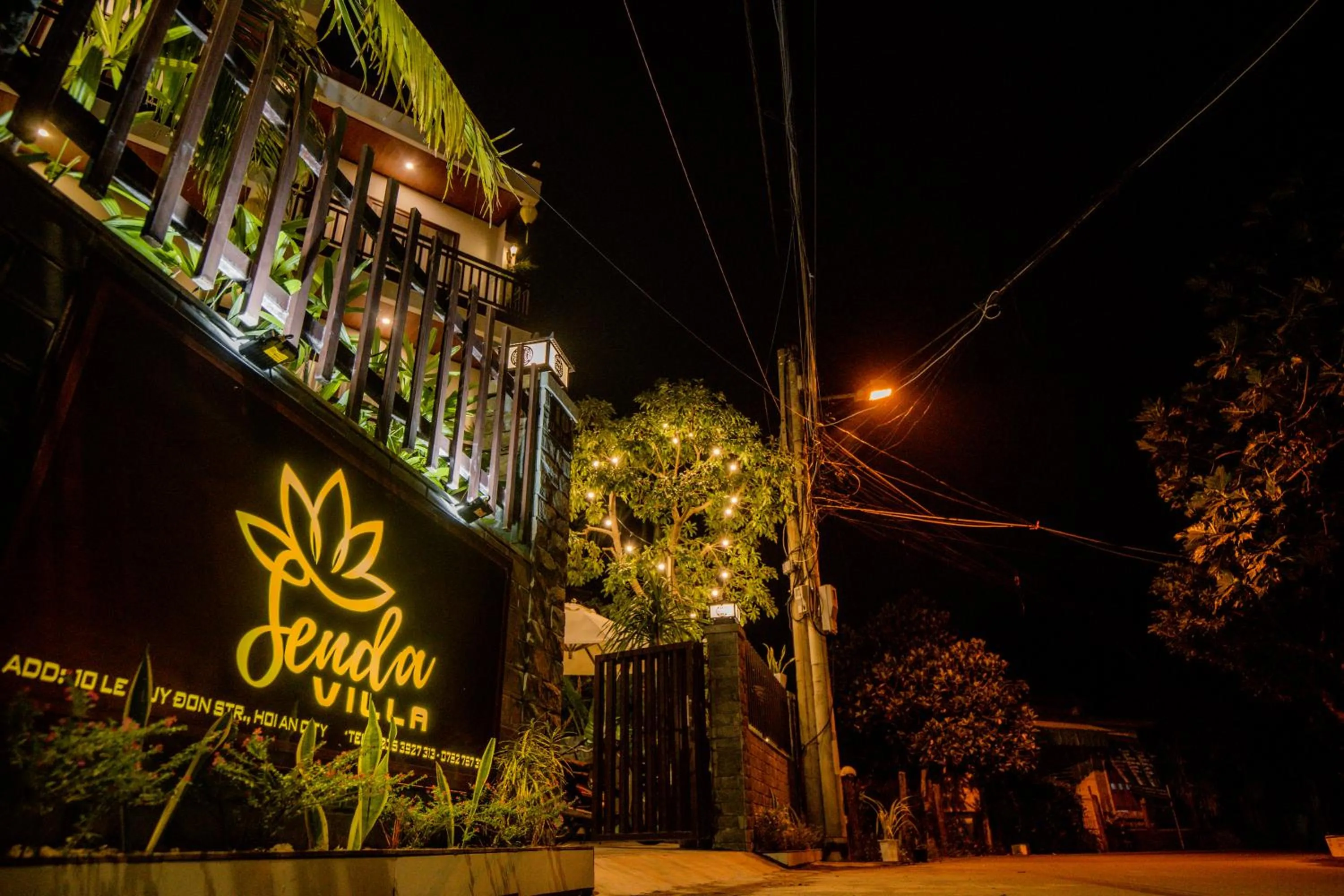 Property logo or sign in SenDa Villa & Apartment Hoi An