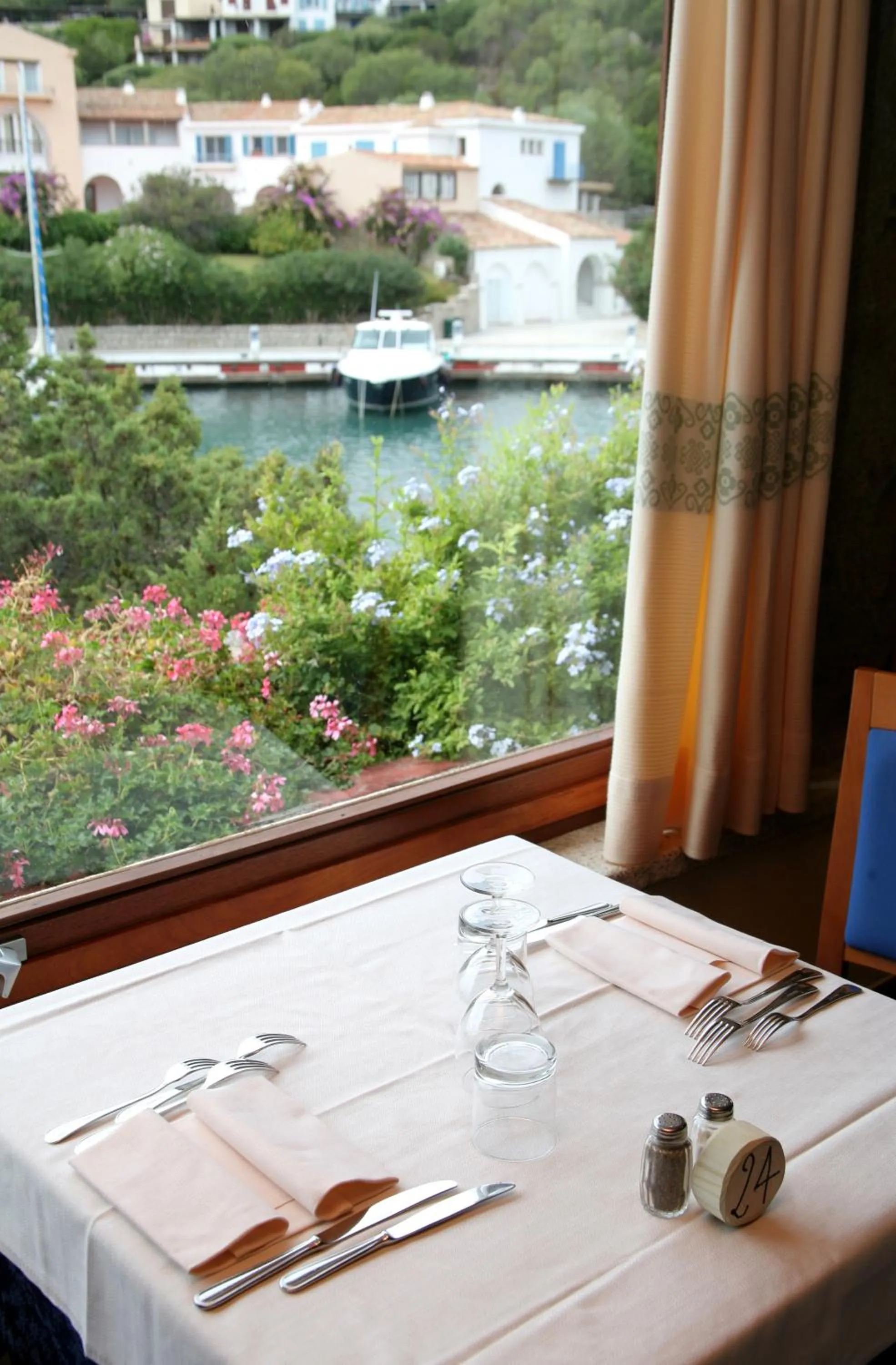 Restaurant/places to eat in Hotel Palumbalza Porto Rotondo