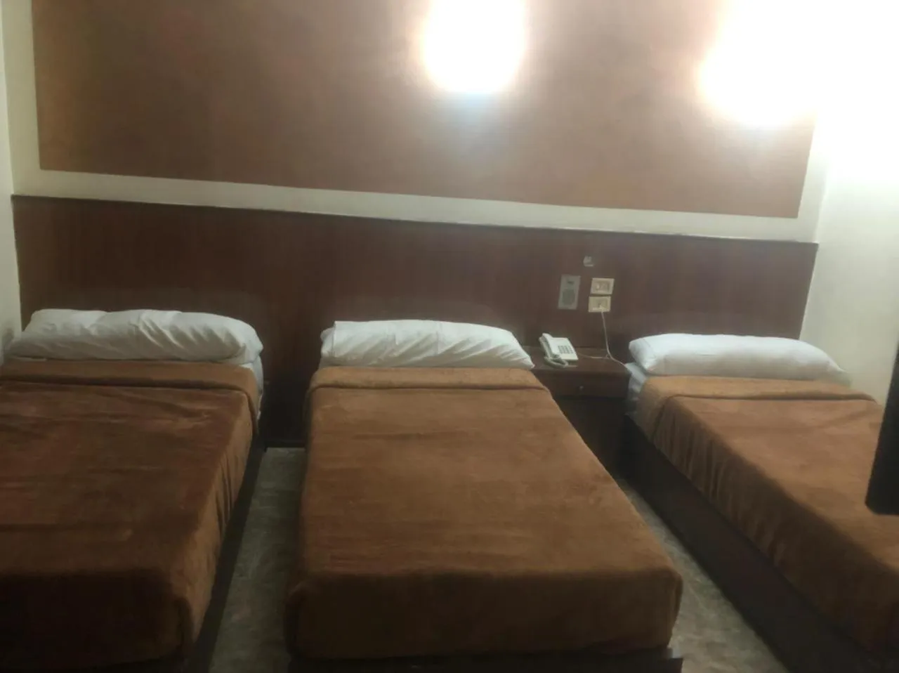 Bed in New Saint Catherine Hotel