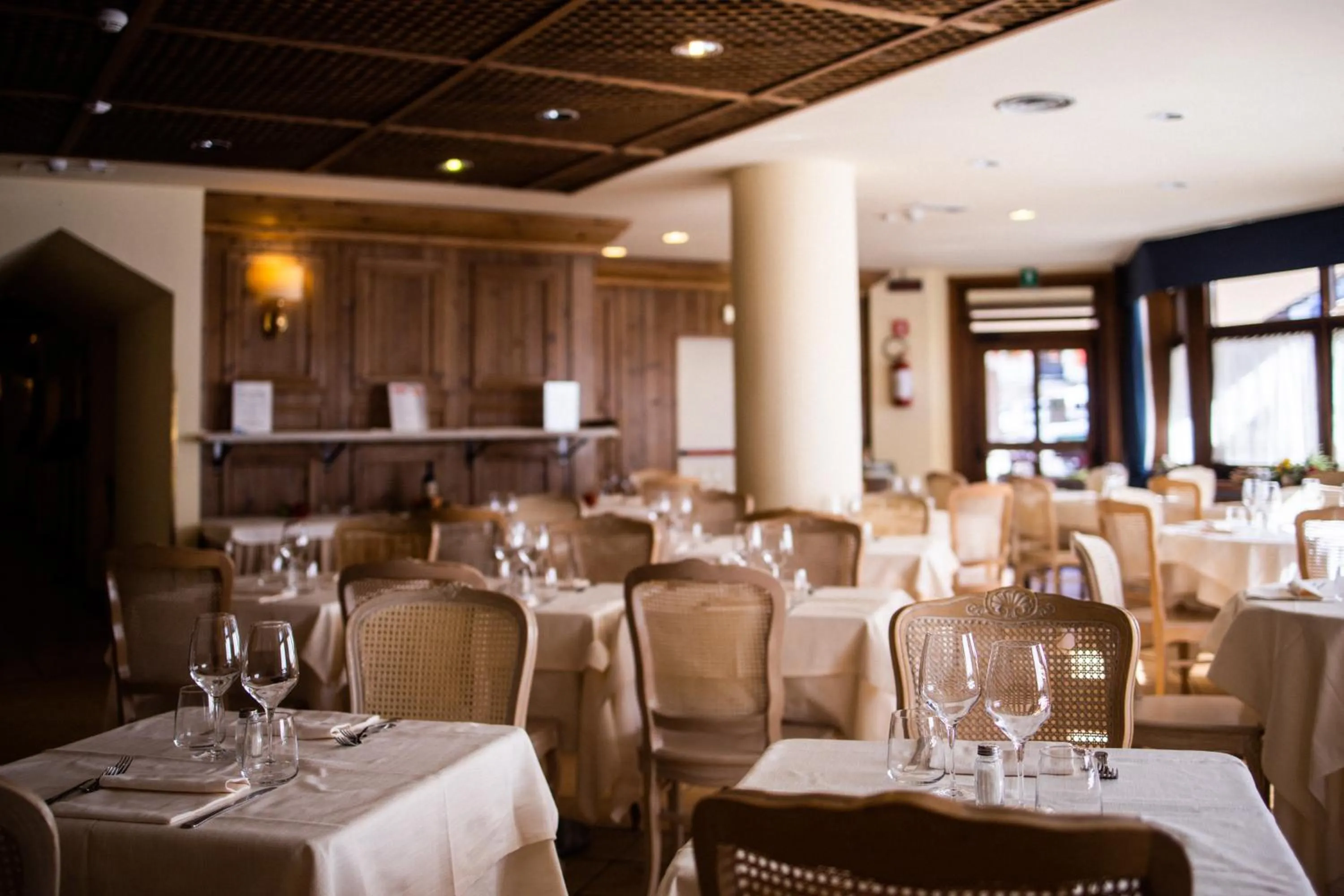 Restaurant/places to eat in Hotel Alaska Cortina