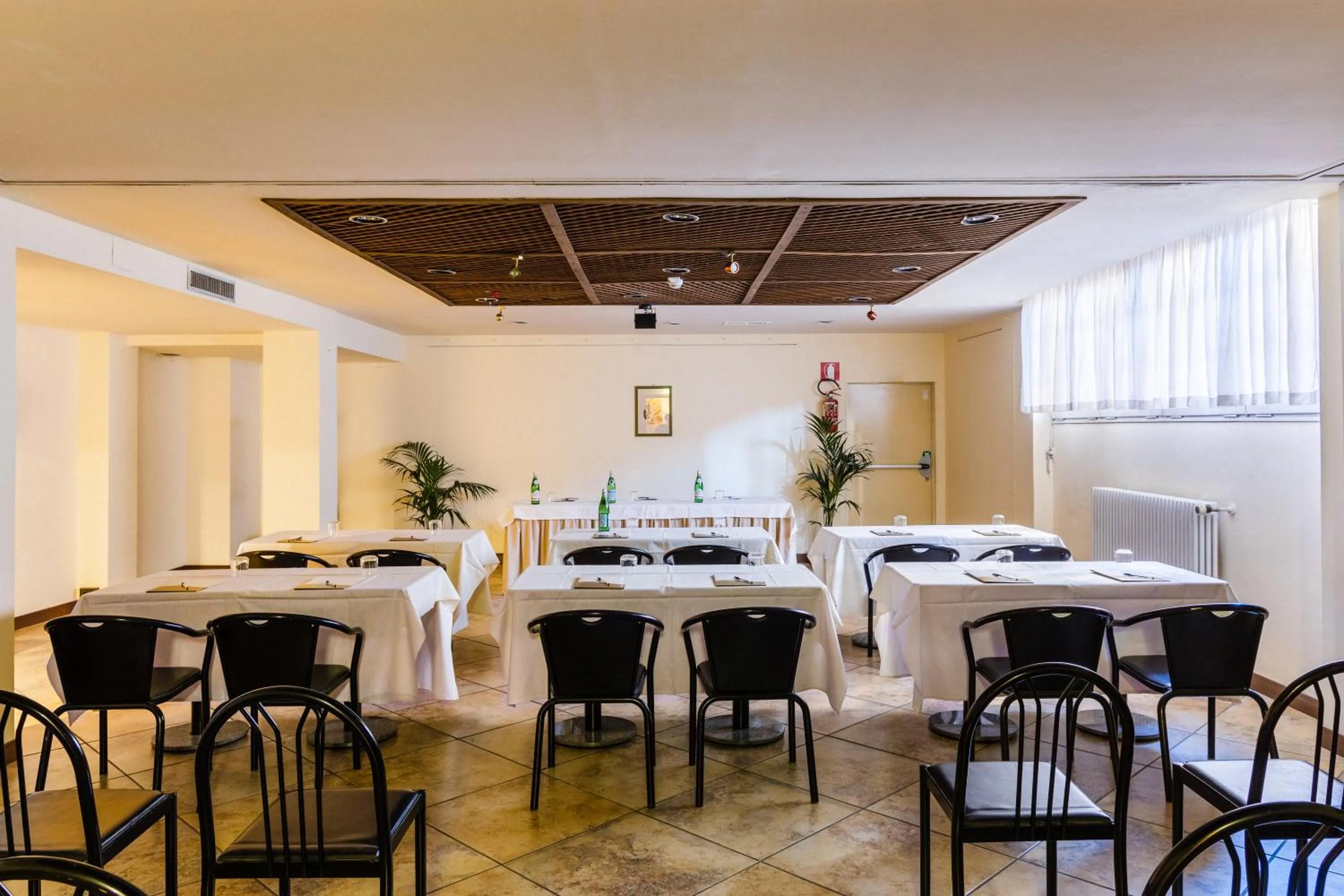 Meeting/conference room in Hotel Alaska Cortina