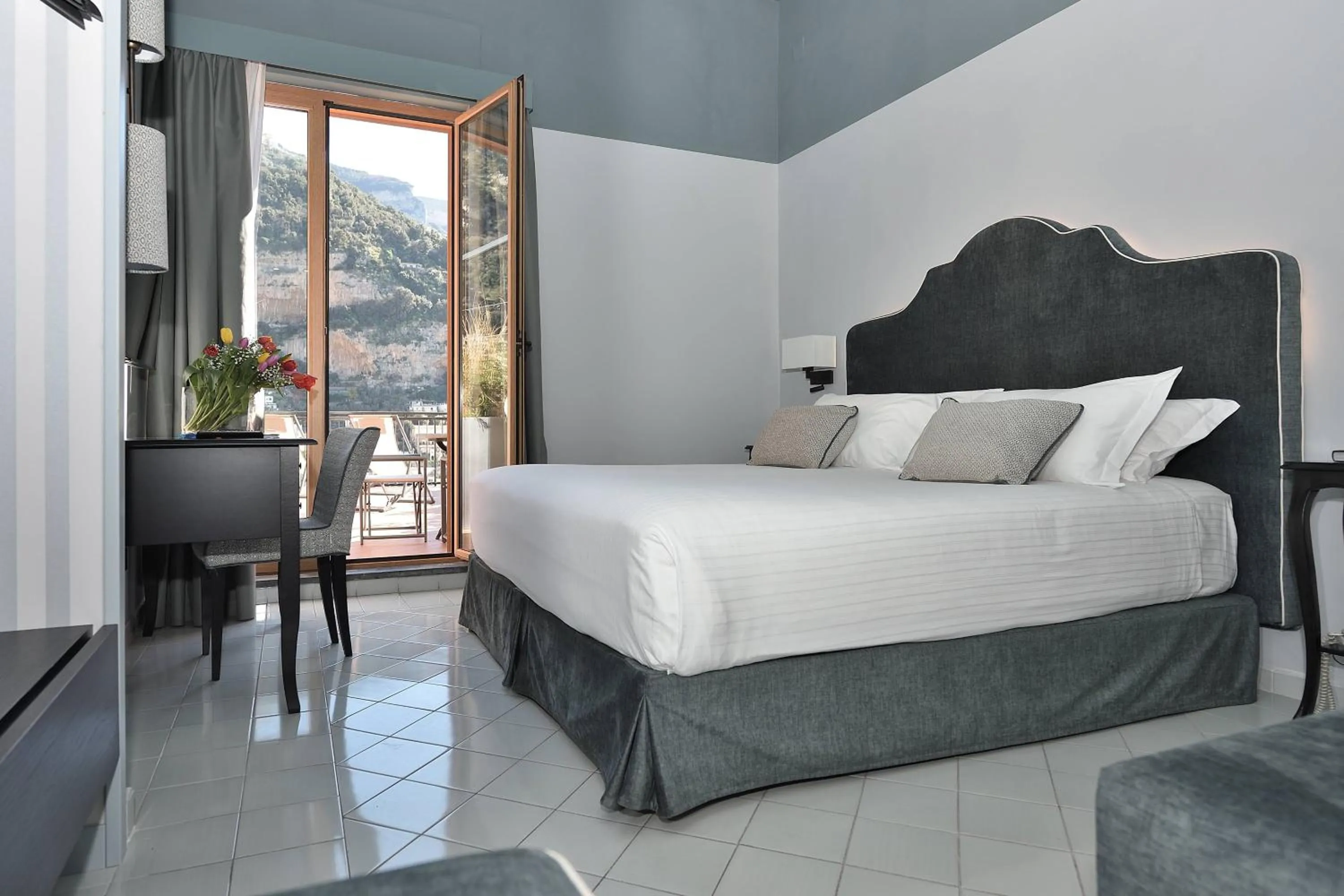 Bed in Hotel Royal Positano