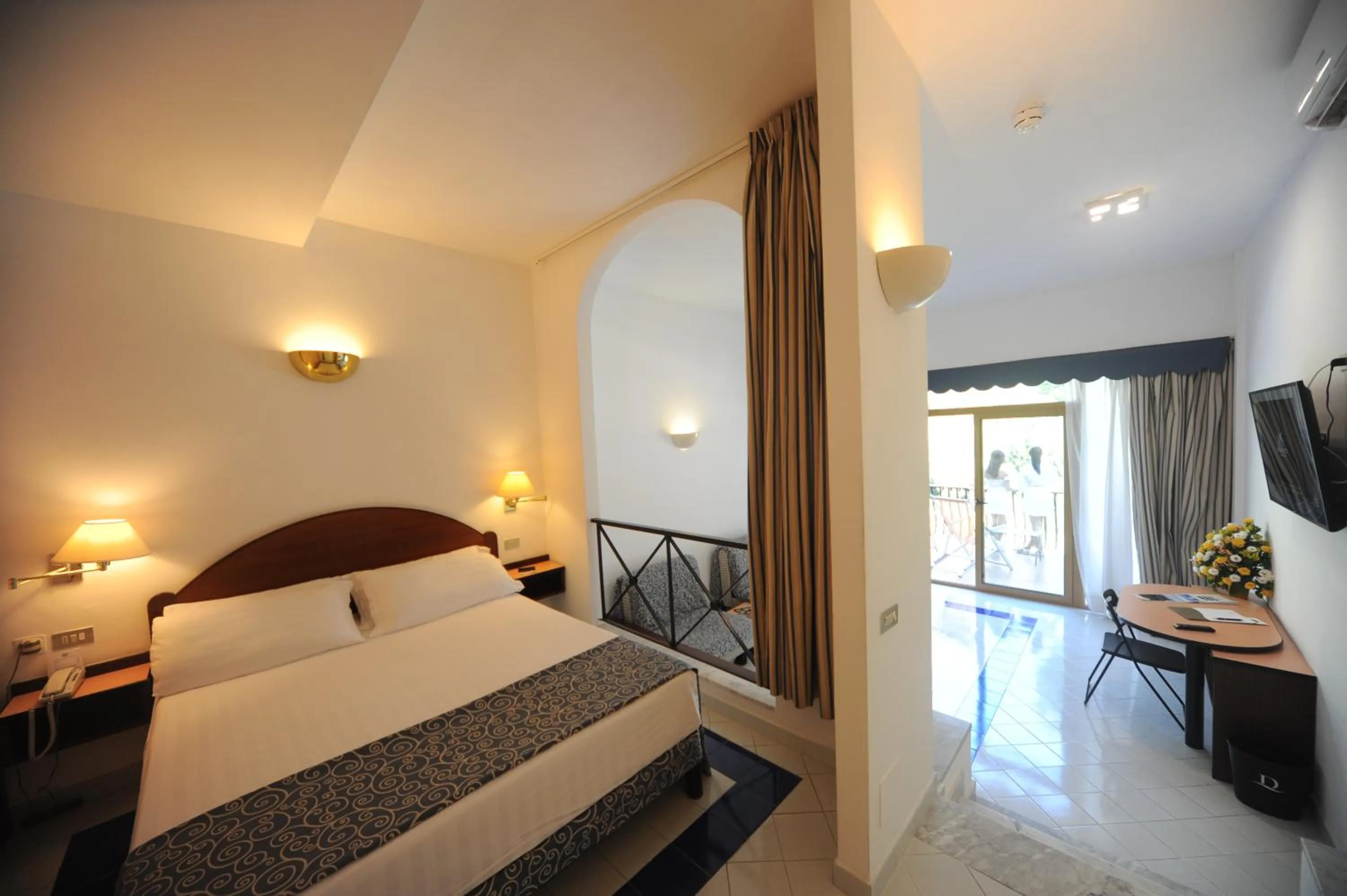 Bed in Hotel Royal Positano