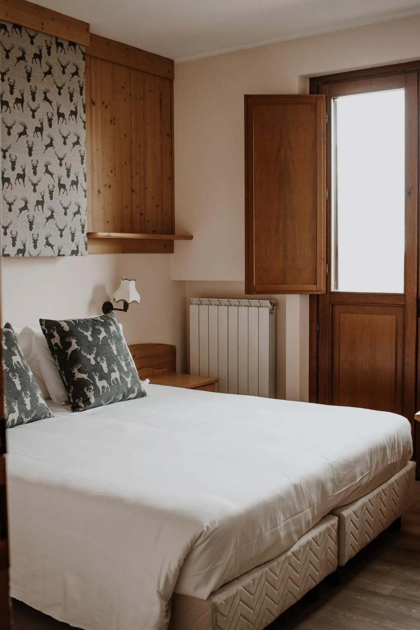 Bed in Principessa Giovanna Boutique Chalet