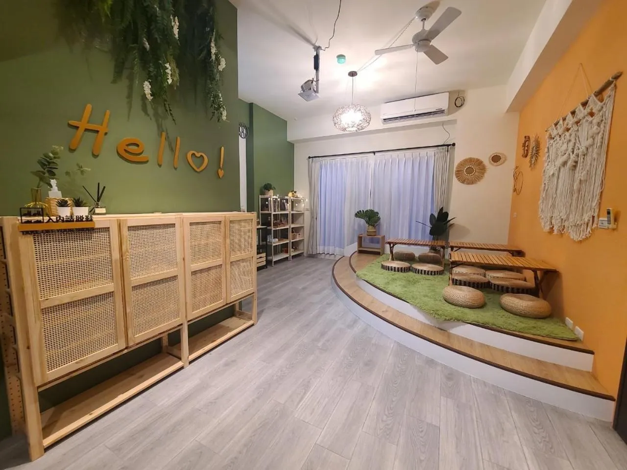 Lobby or reception in Sunlight Forest Homestay