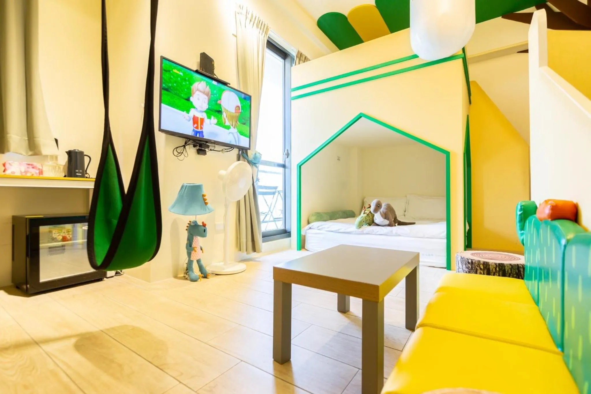 Bed in Sunlight Forest Homestay