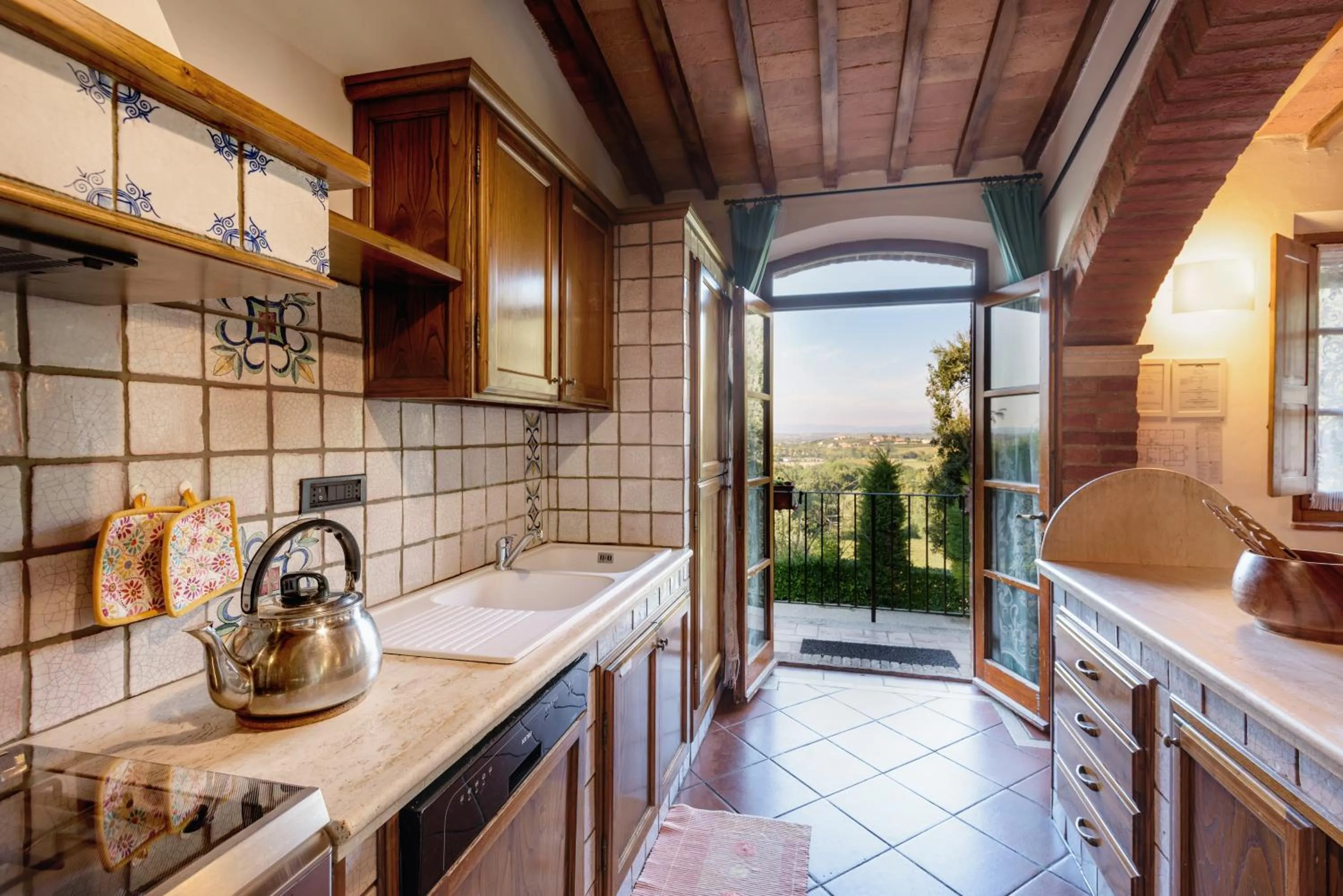 Kitchen or kitchenette in La Casa Delle Querce