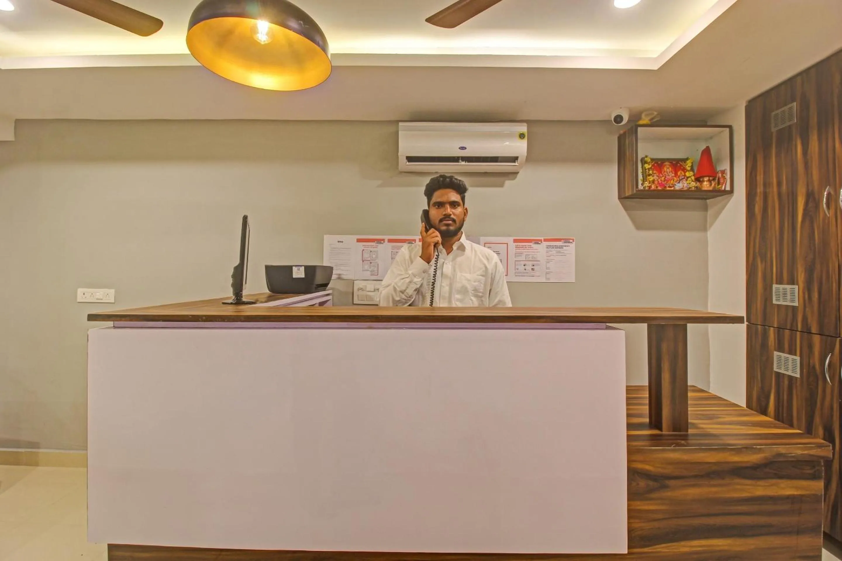 Lobby or reception in Townhouse Whiteridge Gachibowli Near AIG Hospital