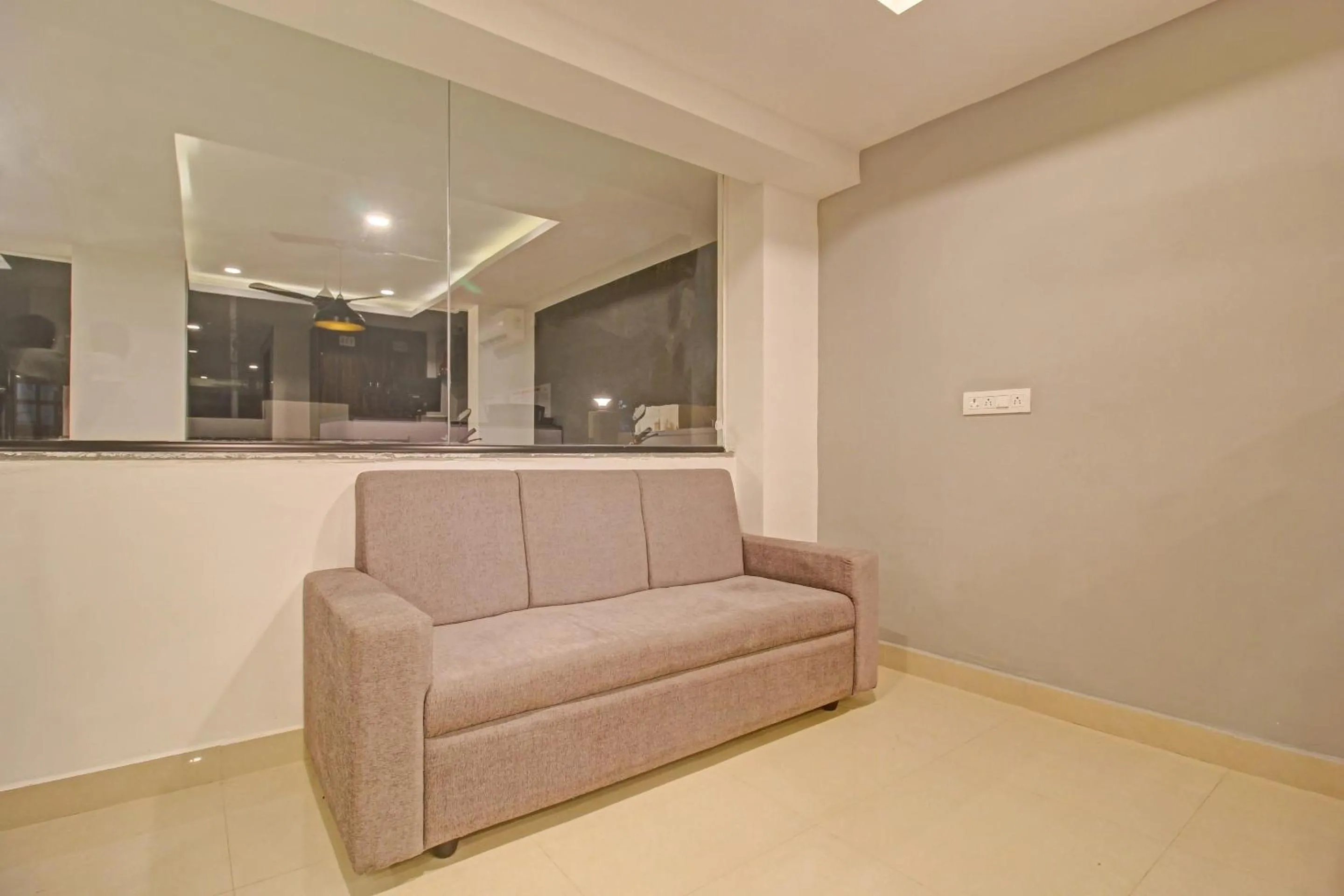Lobby or reception in Townhouse Whiteridge Gachibowli Near AIG Hospital