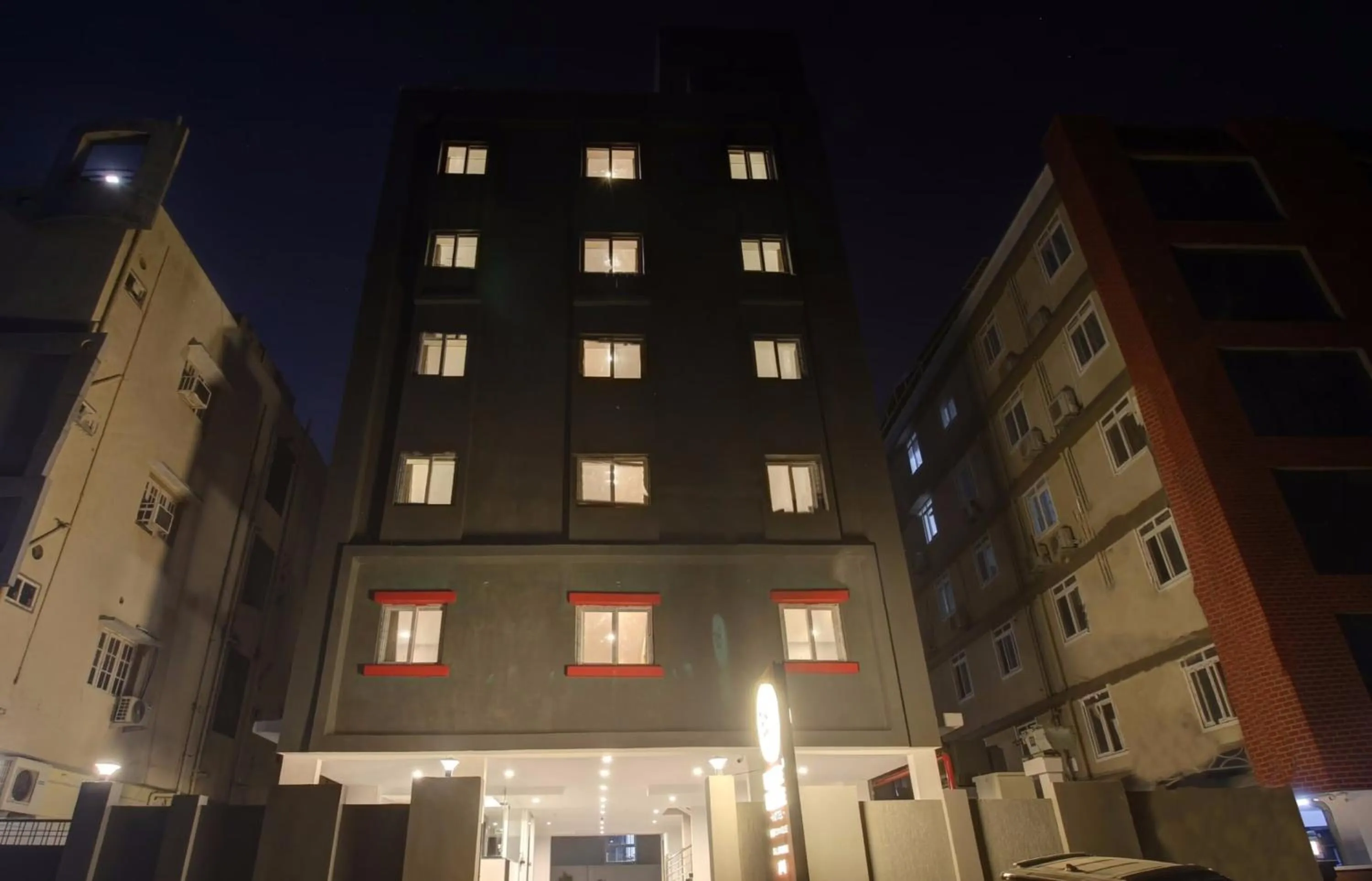 Facade/entrance in Townhouse Whiteridge Gachibowli Near AIG Hospital