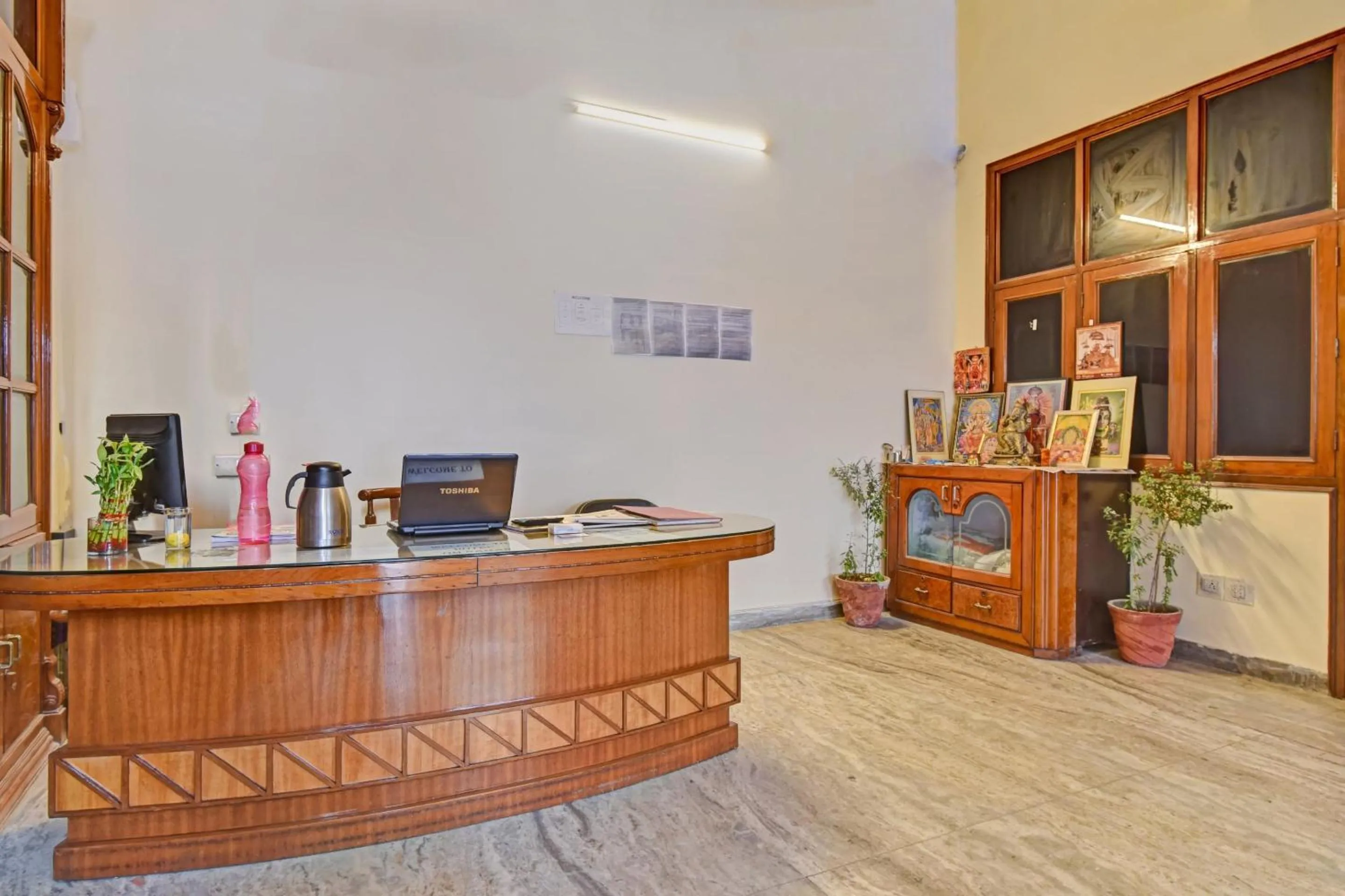 Lobby or reception in Hotel O Om Naman