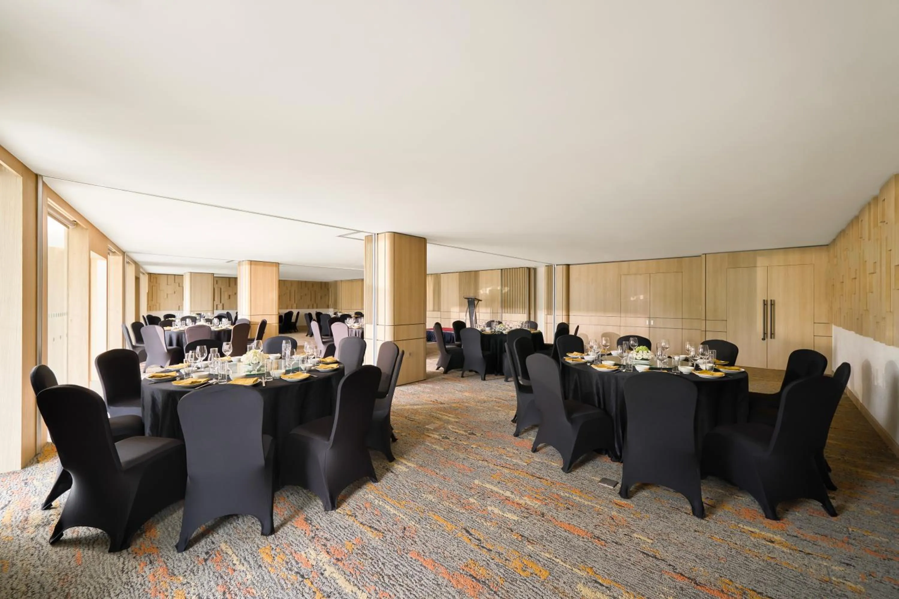 Meeting/conference room in PARKROYAL Serviced Suites Hanoi