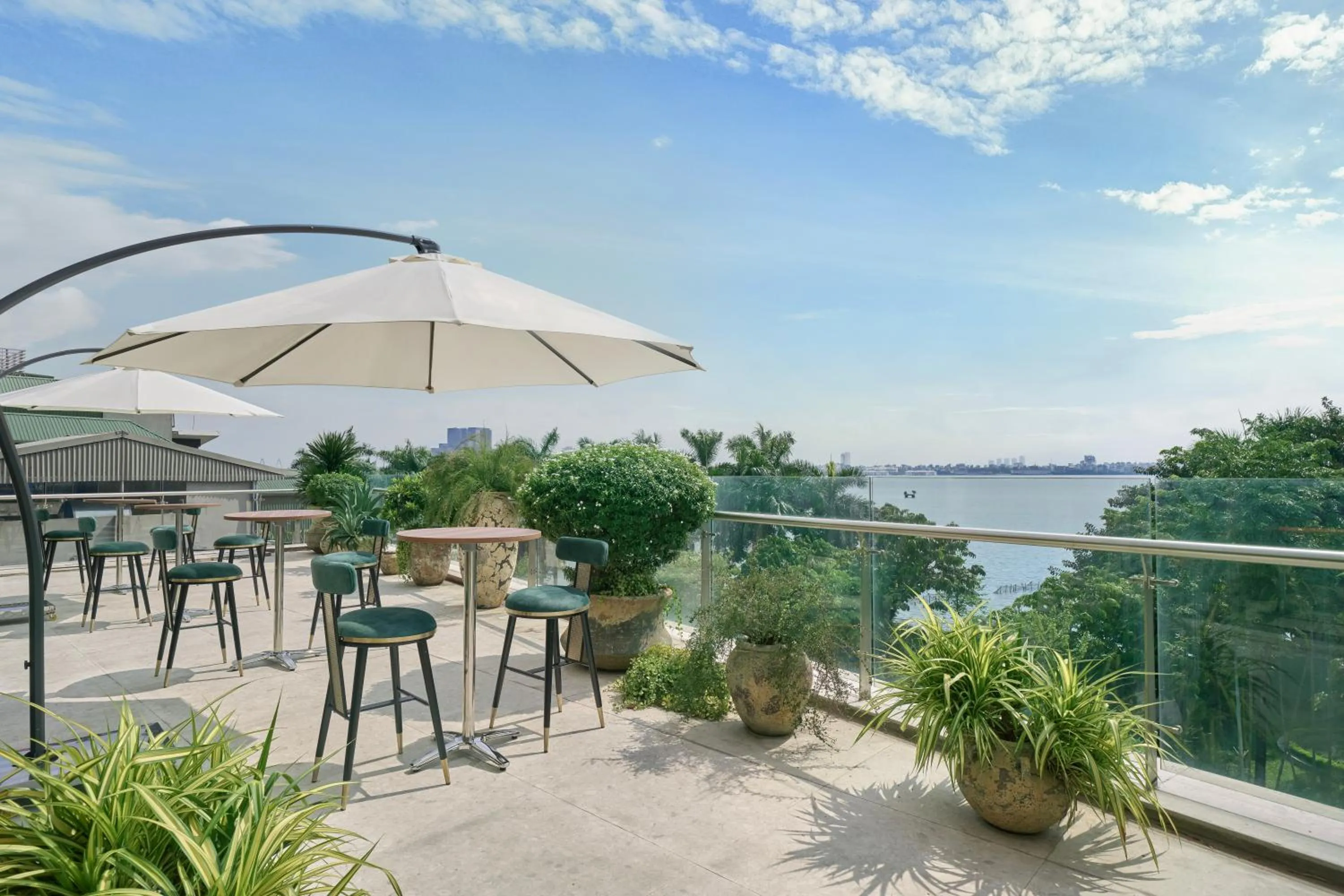 Balcony/Terrace in PARKROYAL Serviced Suites Hanoi