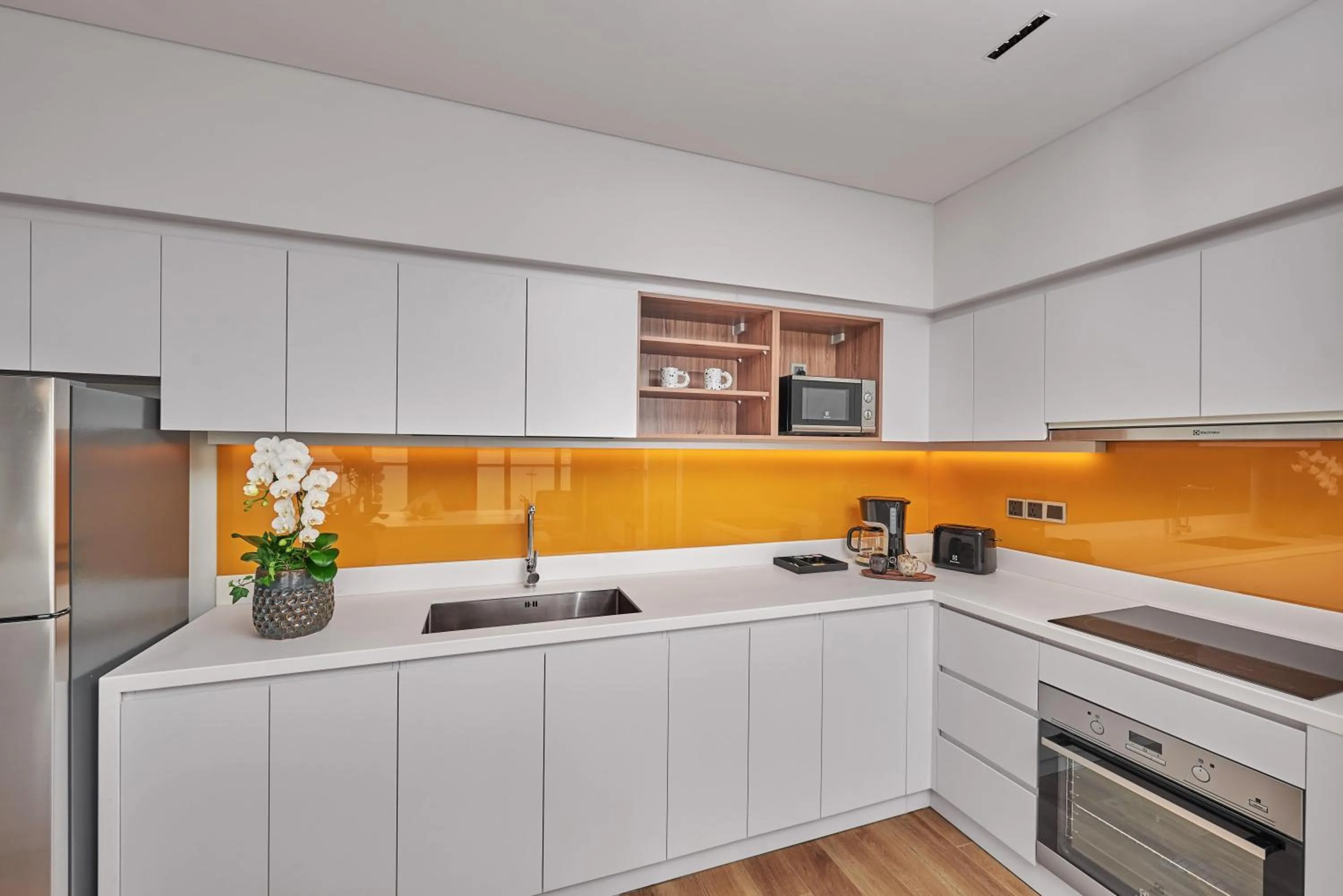 Kitchen or kitchenette in PARKROYAL Serviced Suites Hanoi