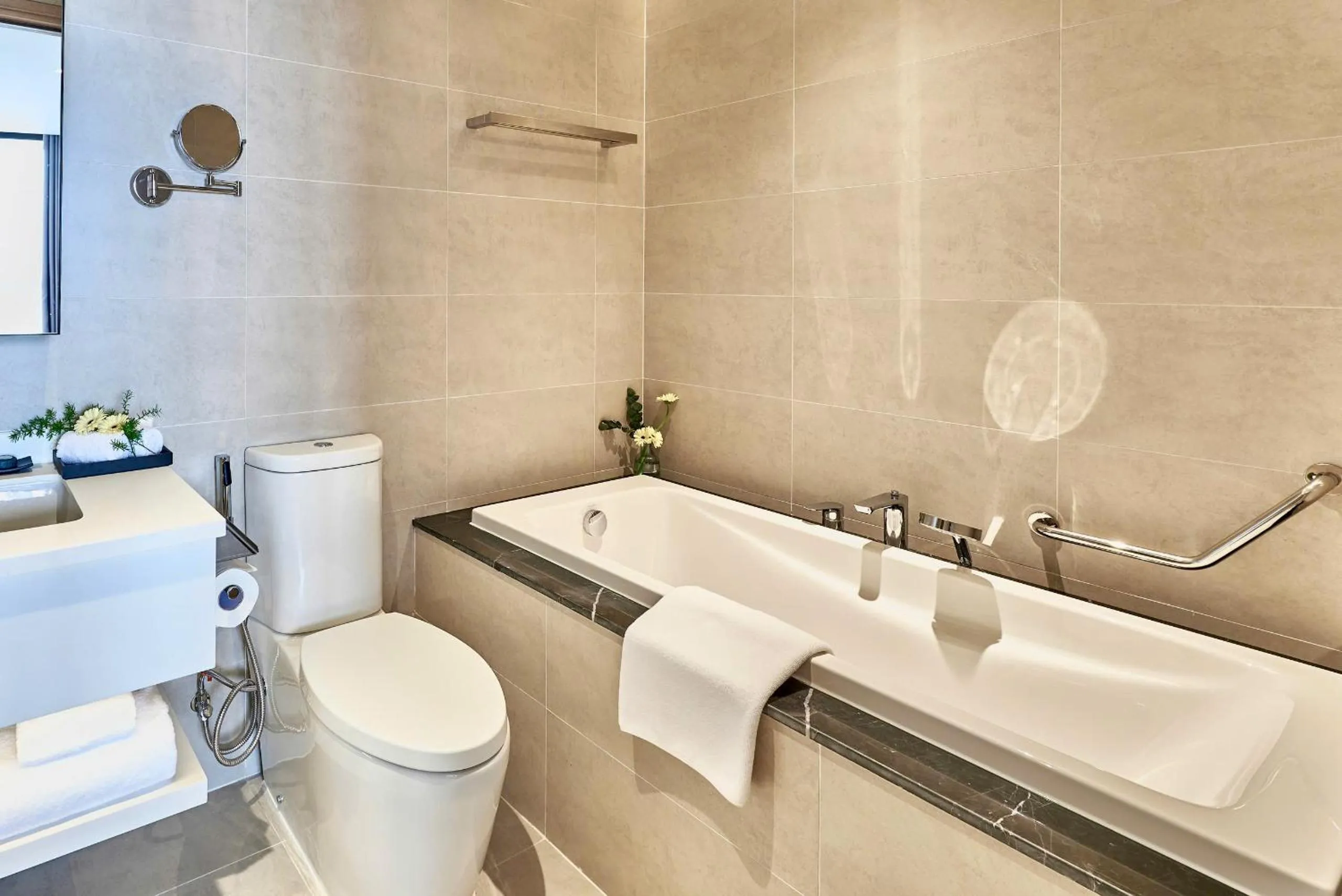 Toilet in PARKROYAL Serviced Suites Hanoi