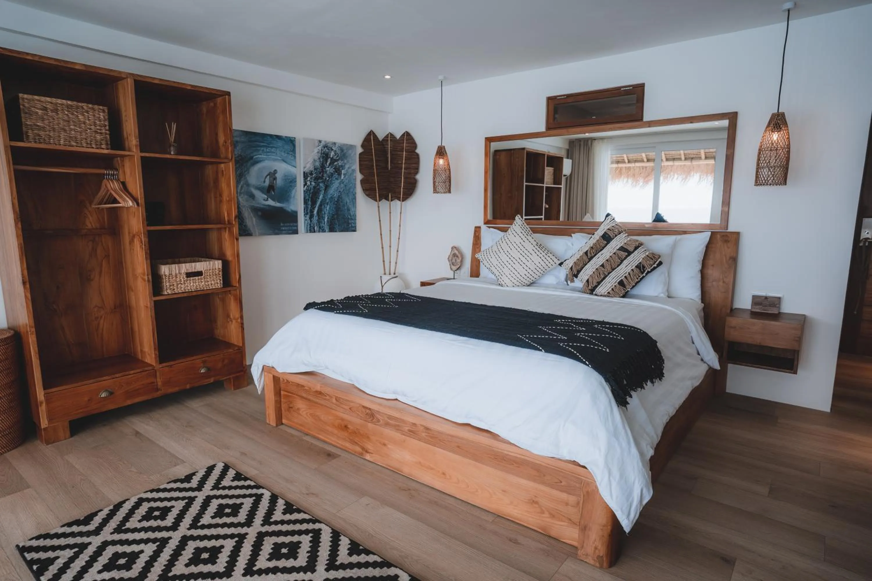 Photo of the whole room in Legends Beachfront Resort