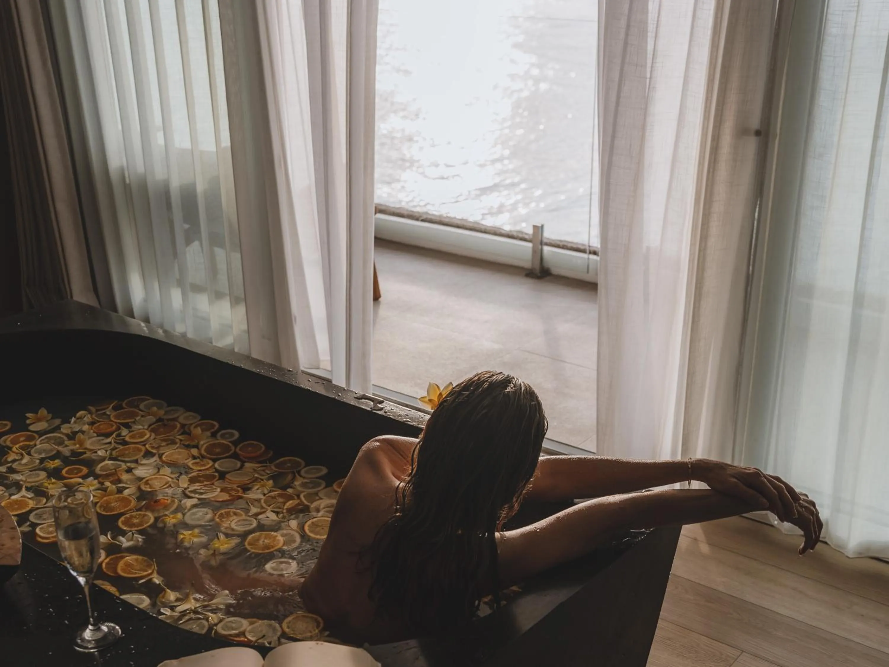 Bath in Legends Beachfront Resort