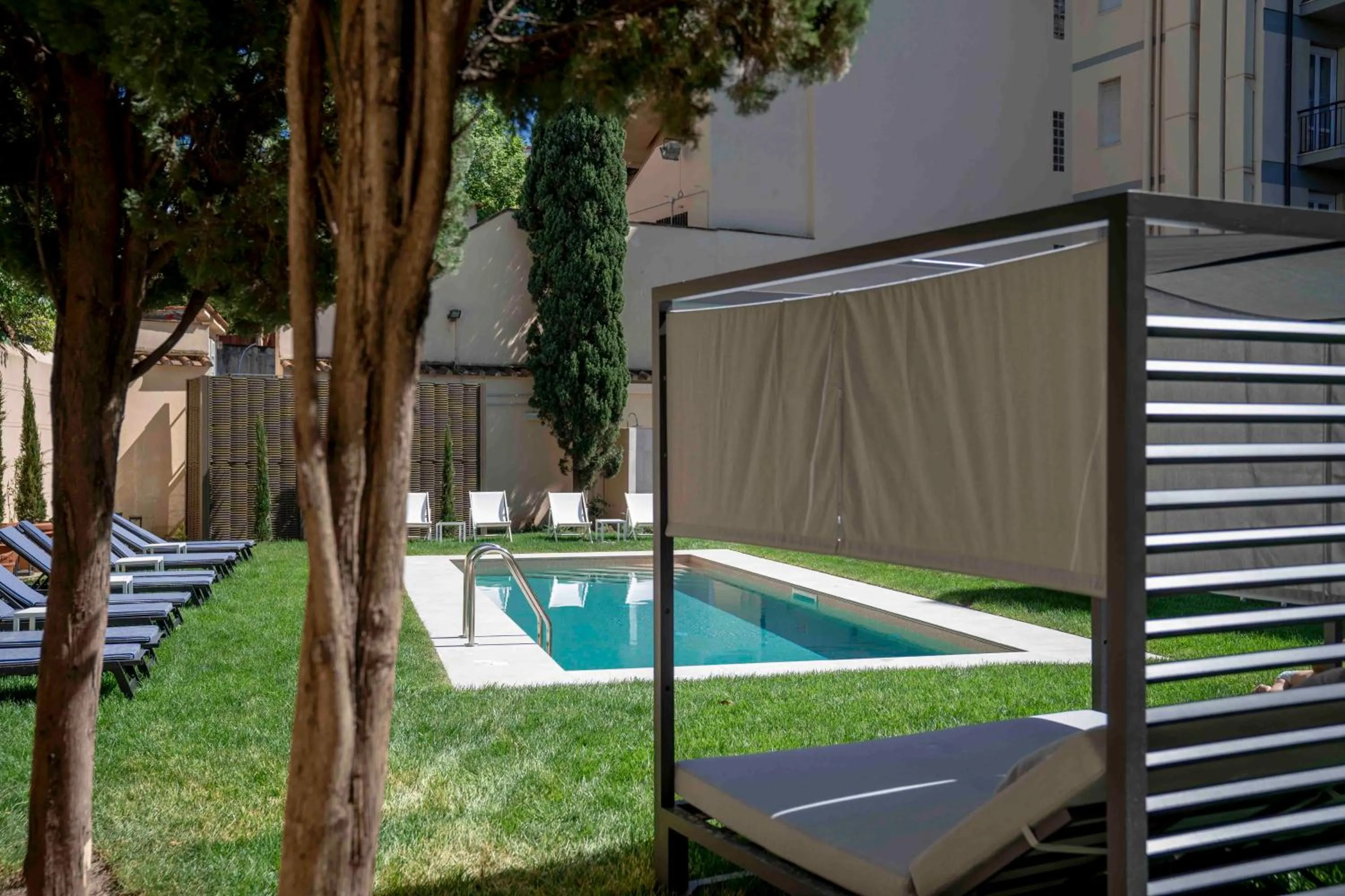Swimming pool in Hotel Indigo Florence by IHG