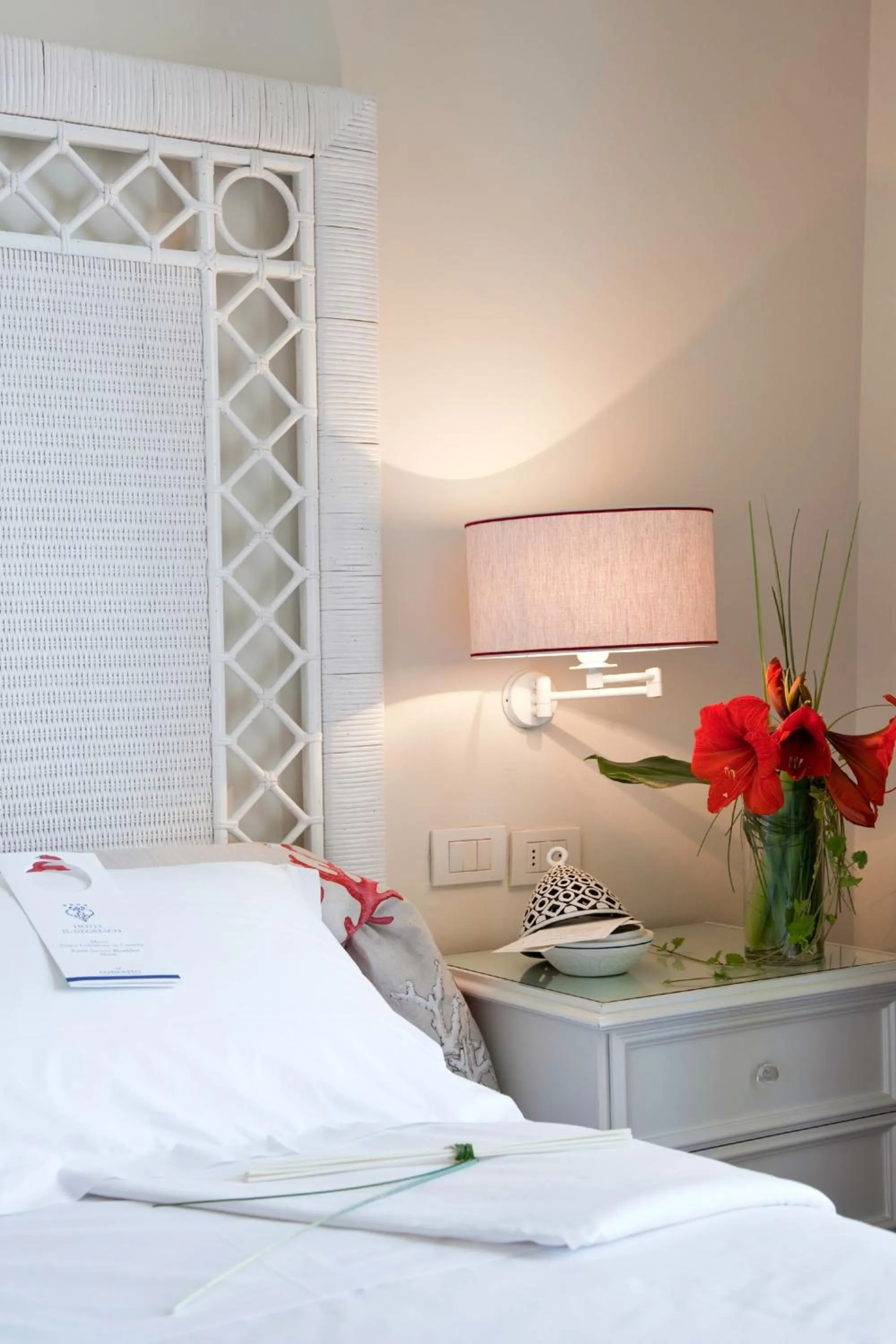 Bed in Hotel Il Negresco