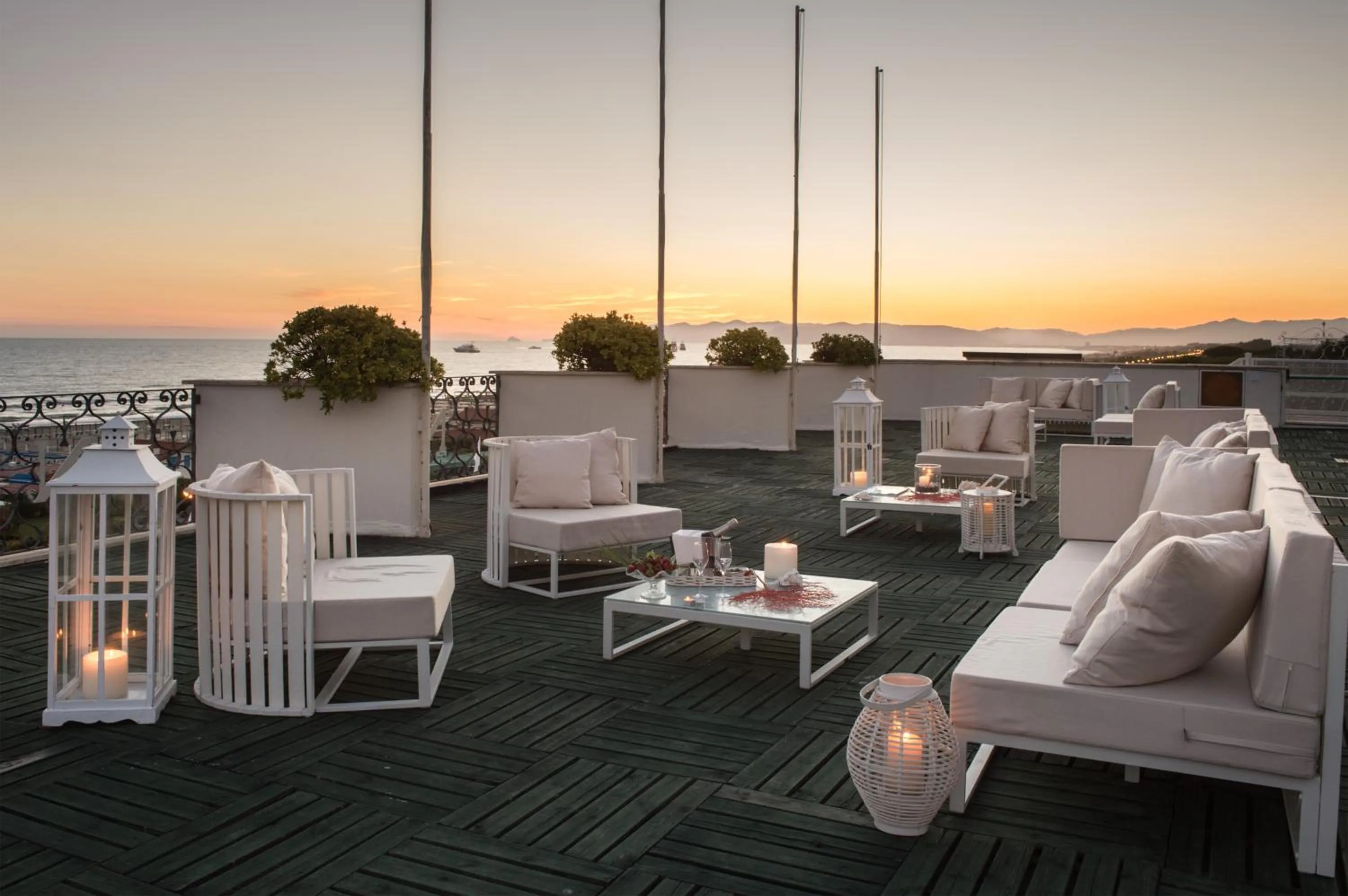 Restaurant/places to eat in Hotel Il Negresco